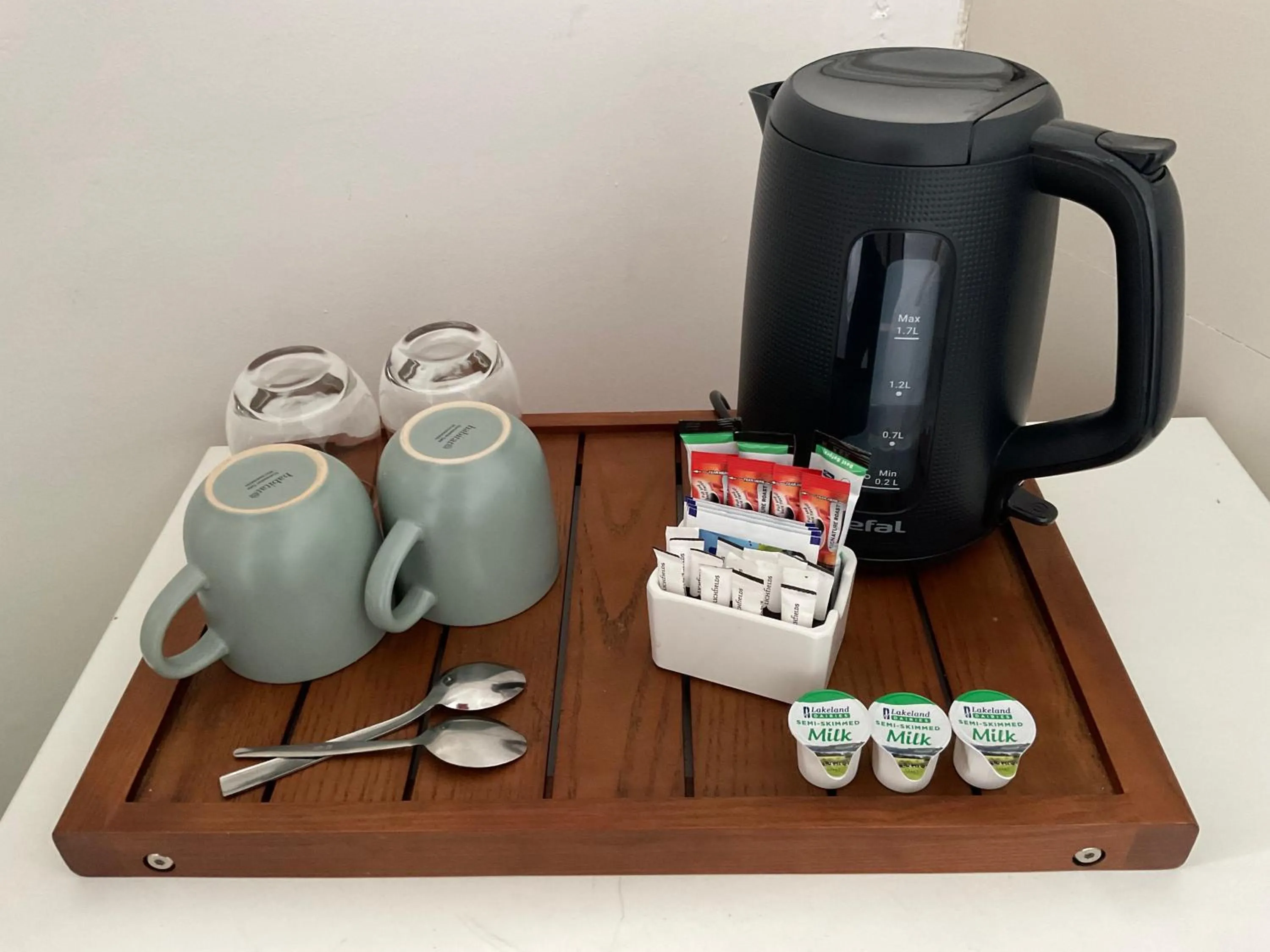 Coffee/tea facilities in The Brentwood Hotel Porthcawl