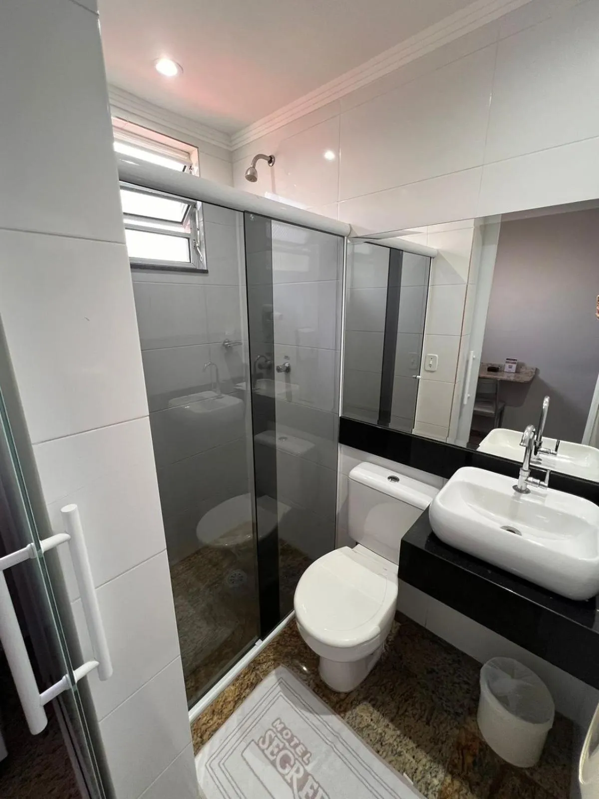 Motel Segredos (Adults Only)