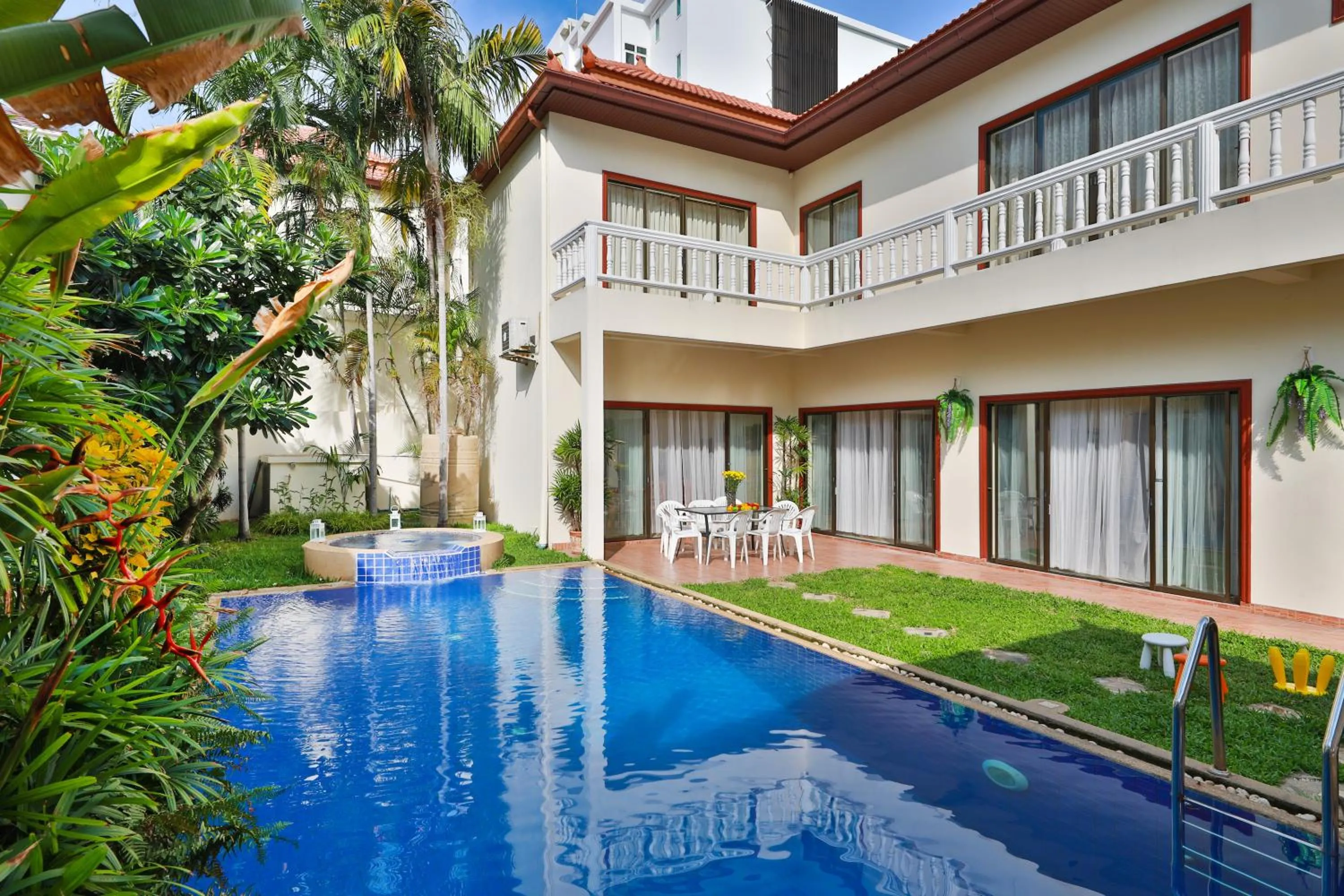 Property building in Tortuga Villas Pattaya