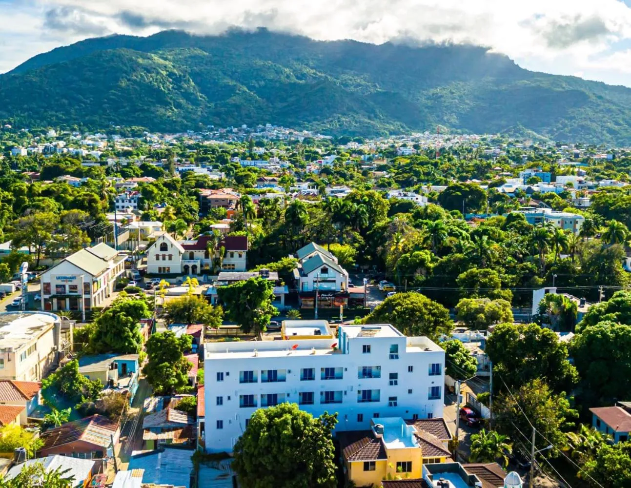 Property building in Hotel Gutz