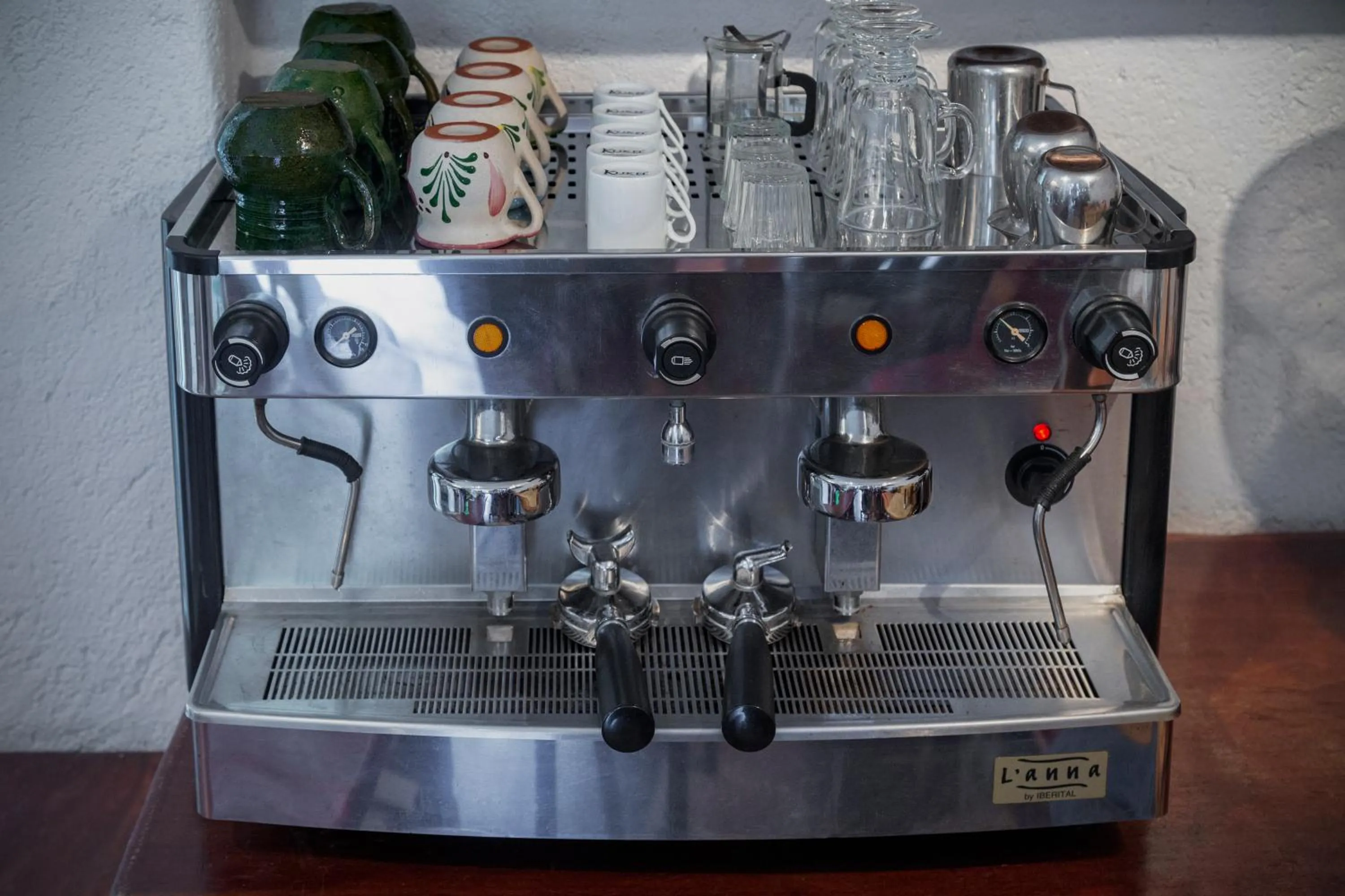 Coffee/tea facilities in Hotel Casa Lasibe Café