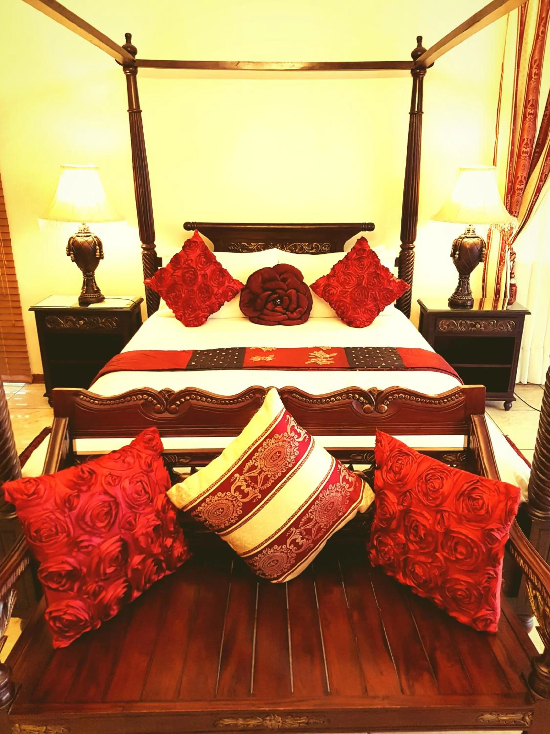 Bed in Kimberley Manor Guesthouse