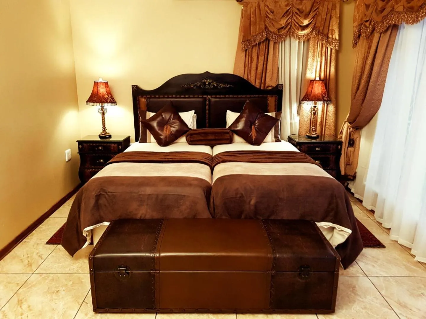 Bed in Kimberley Manor Guesthouse