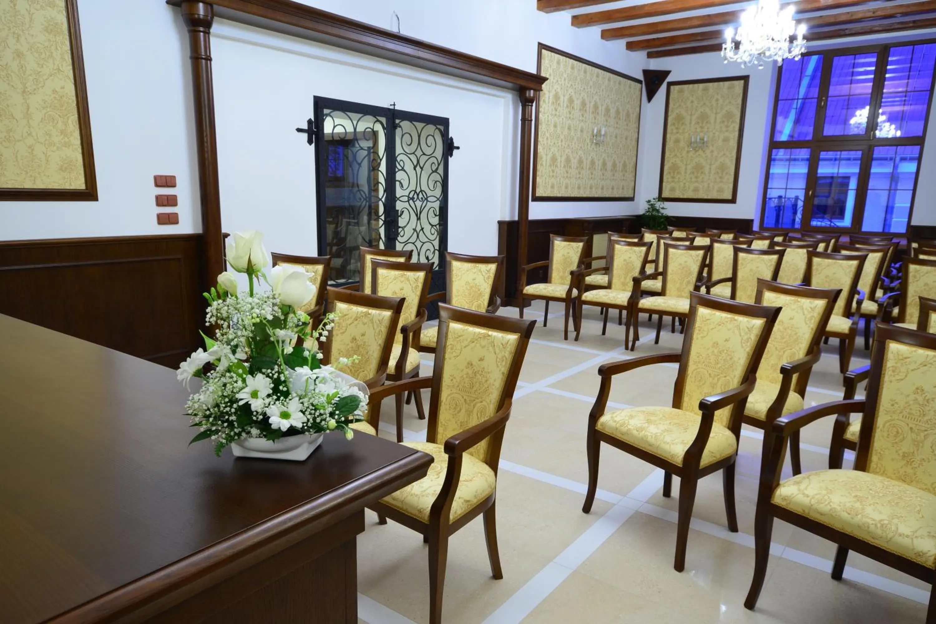 Restaurant/places to eat in Hotel Malý Pivovar