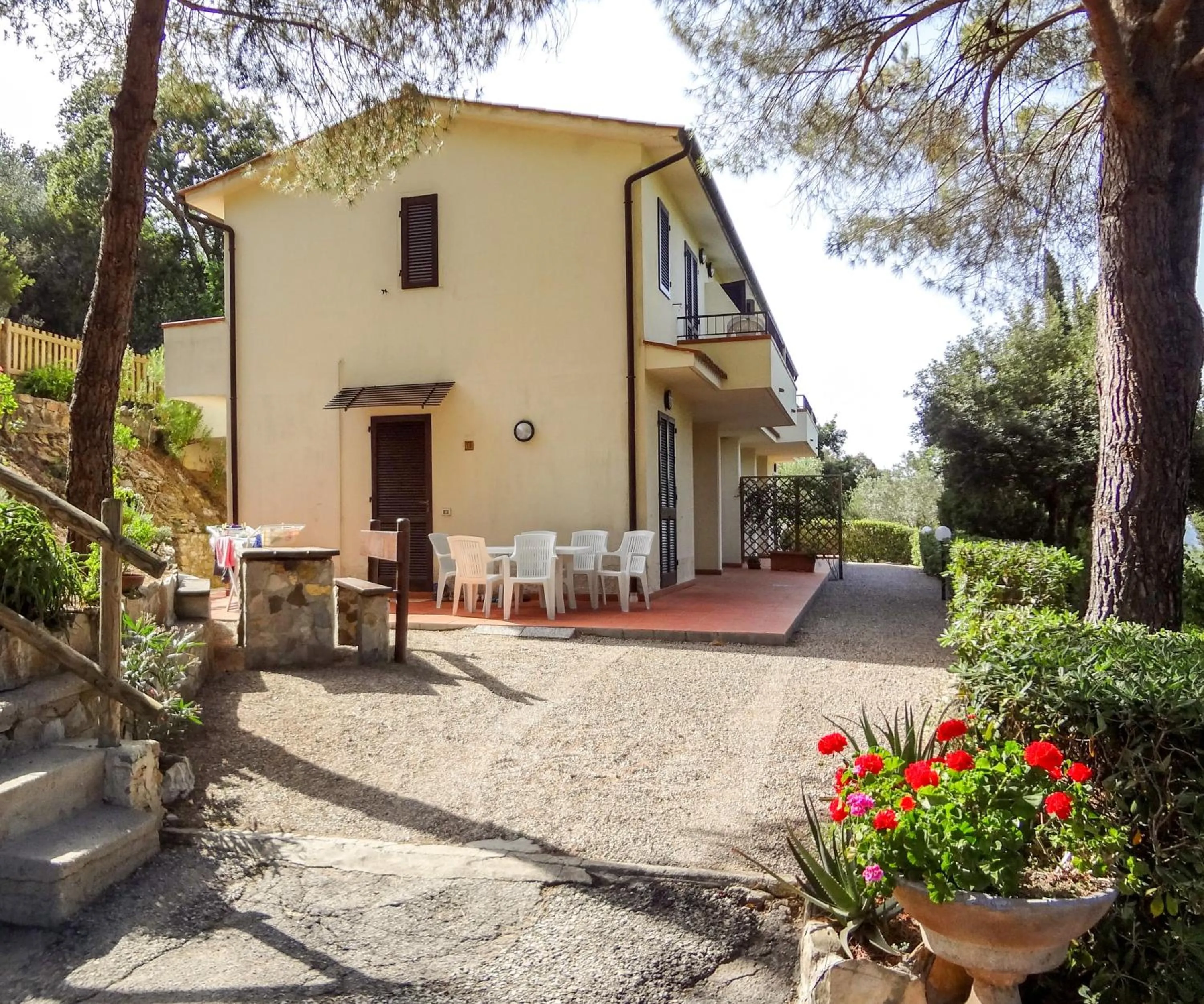 Property building in Residence Le Mimose