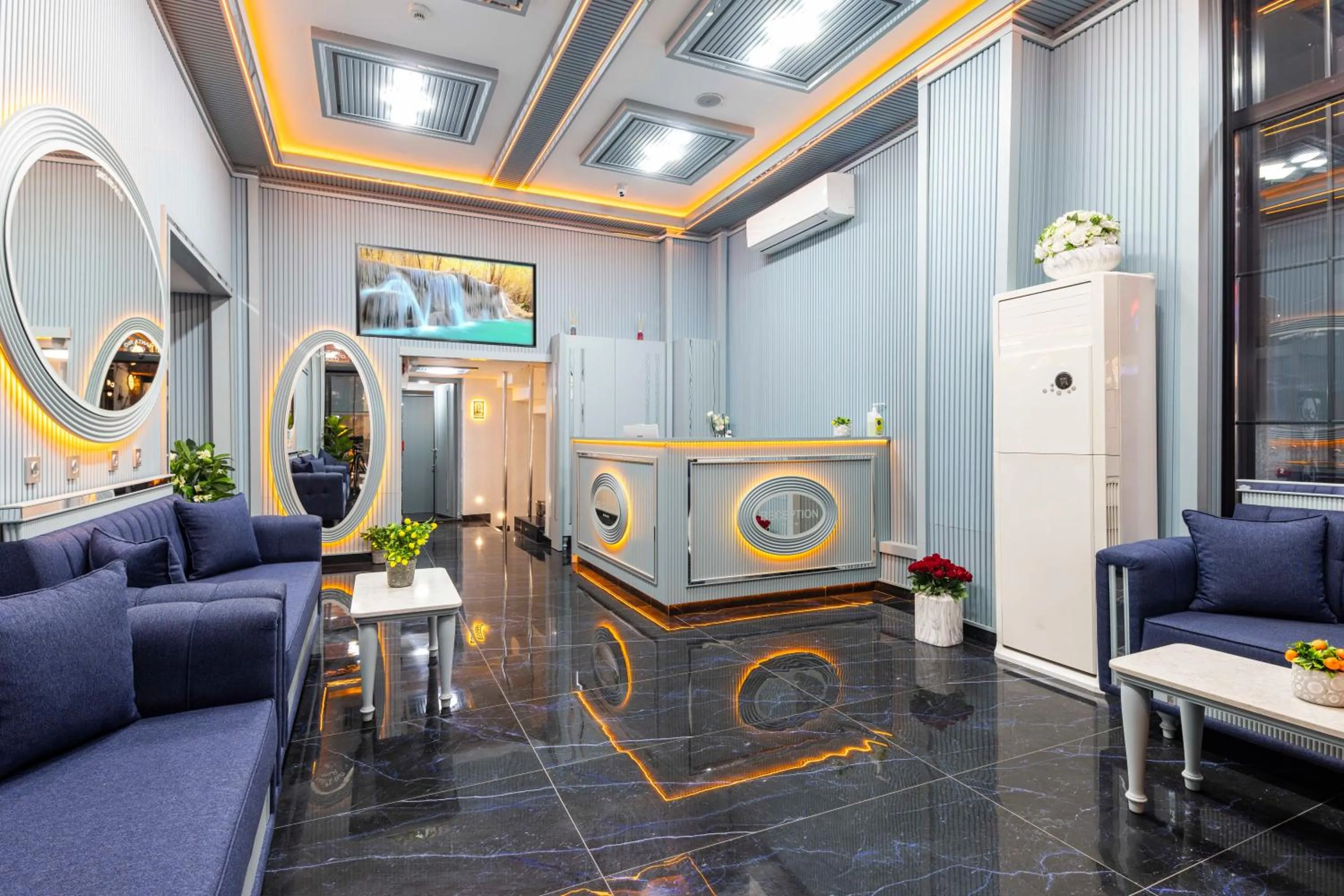 Lobby or reception in Santa Rio Gold Taxim Hotel