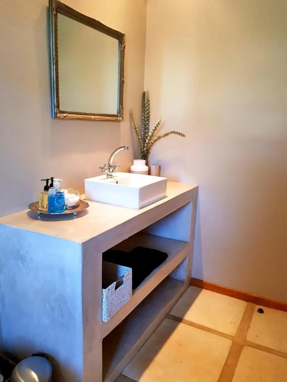 Bathroom in Eight on Tuin