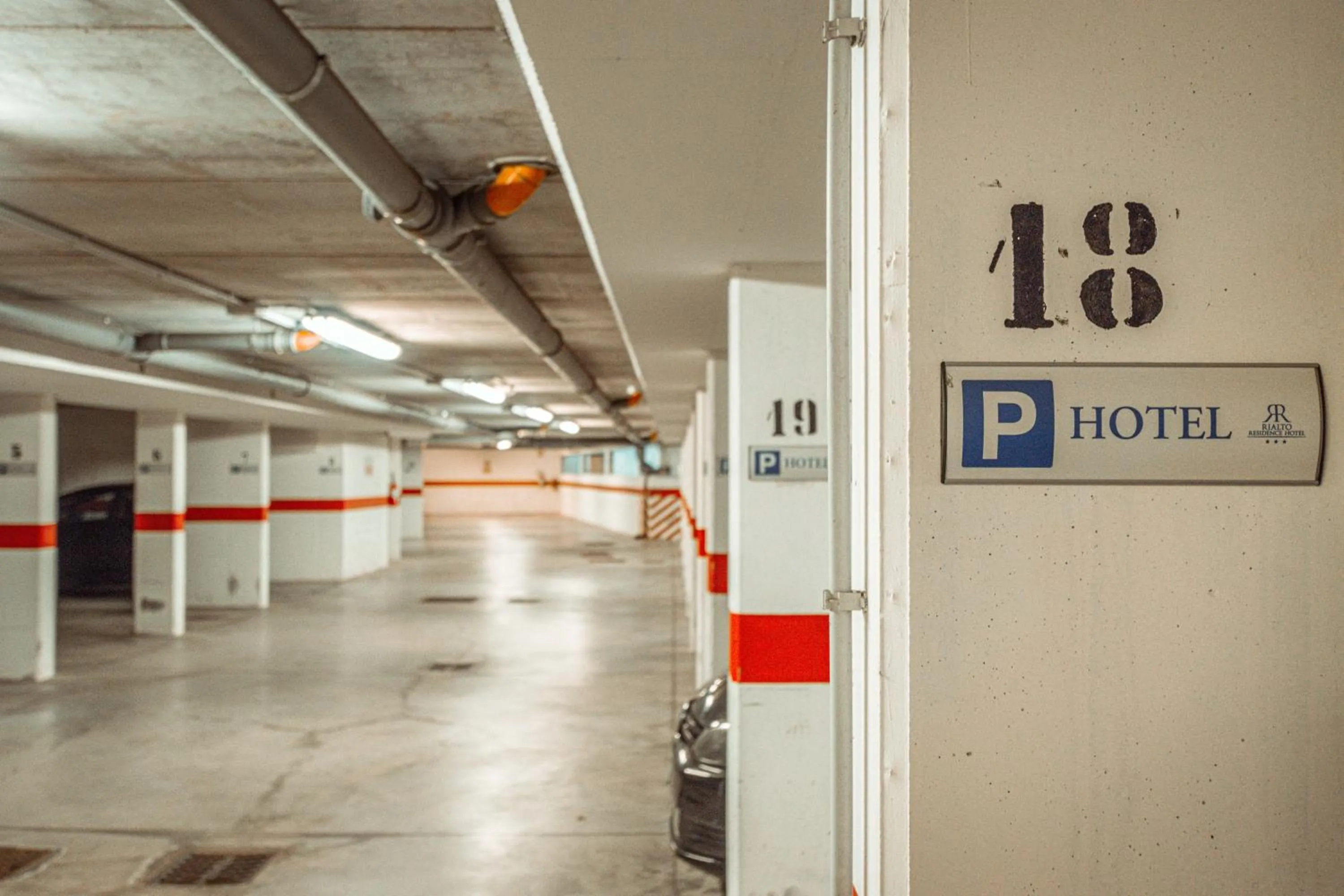 Parking in Residence Rialto