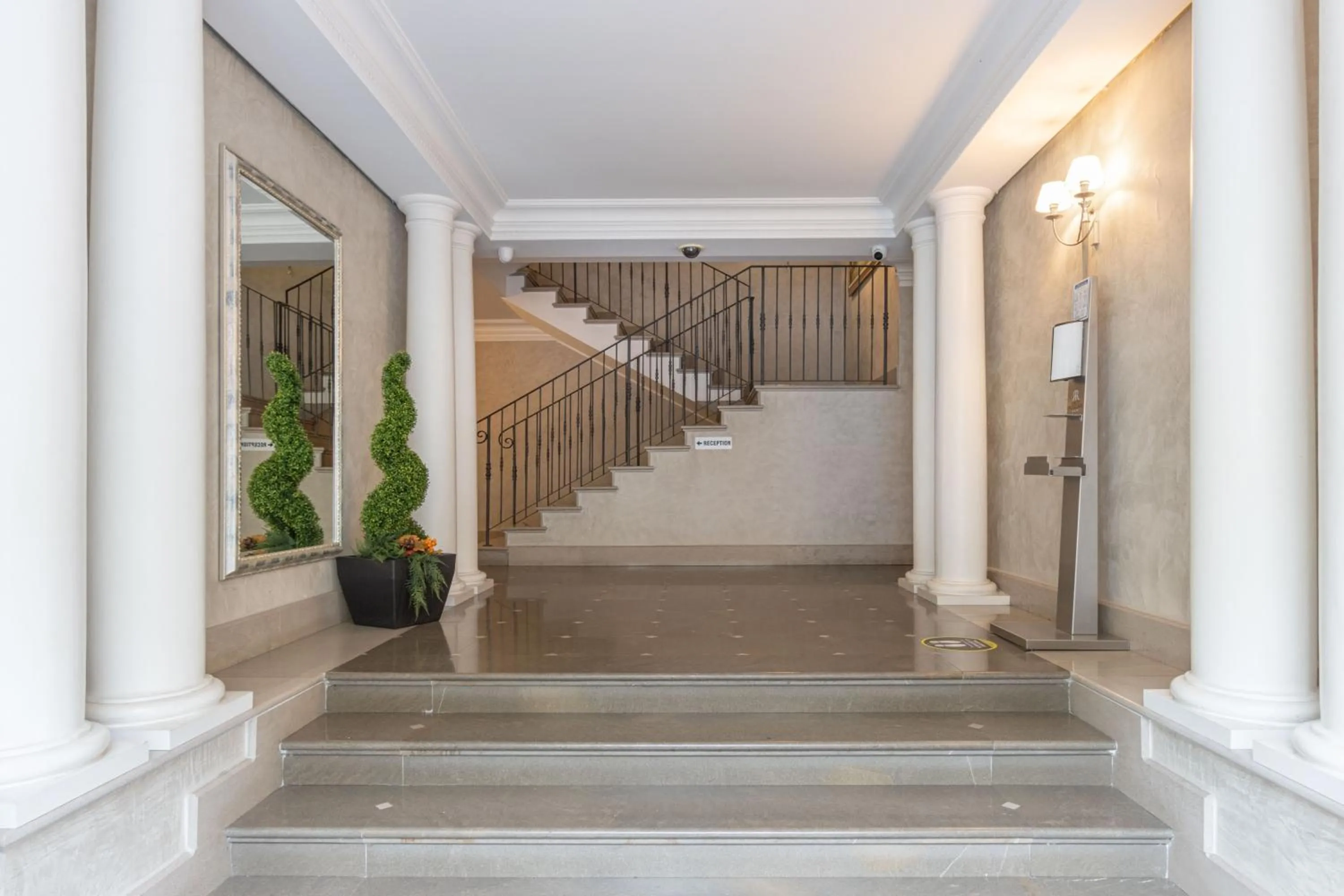 Facade/entrance in Residence Rialto