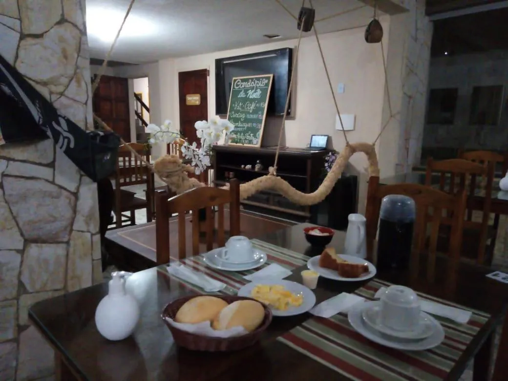 Night in Pousada Galeão Pirata