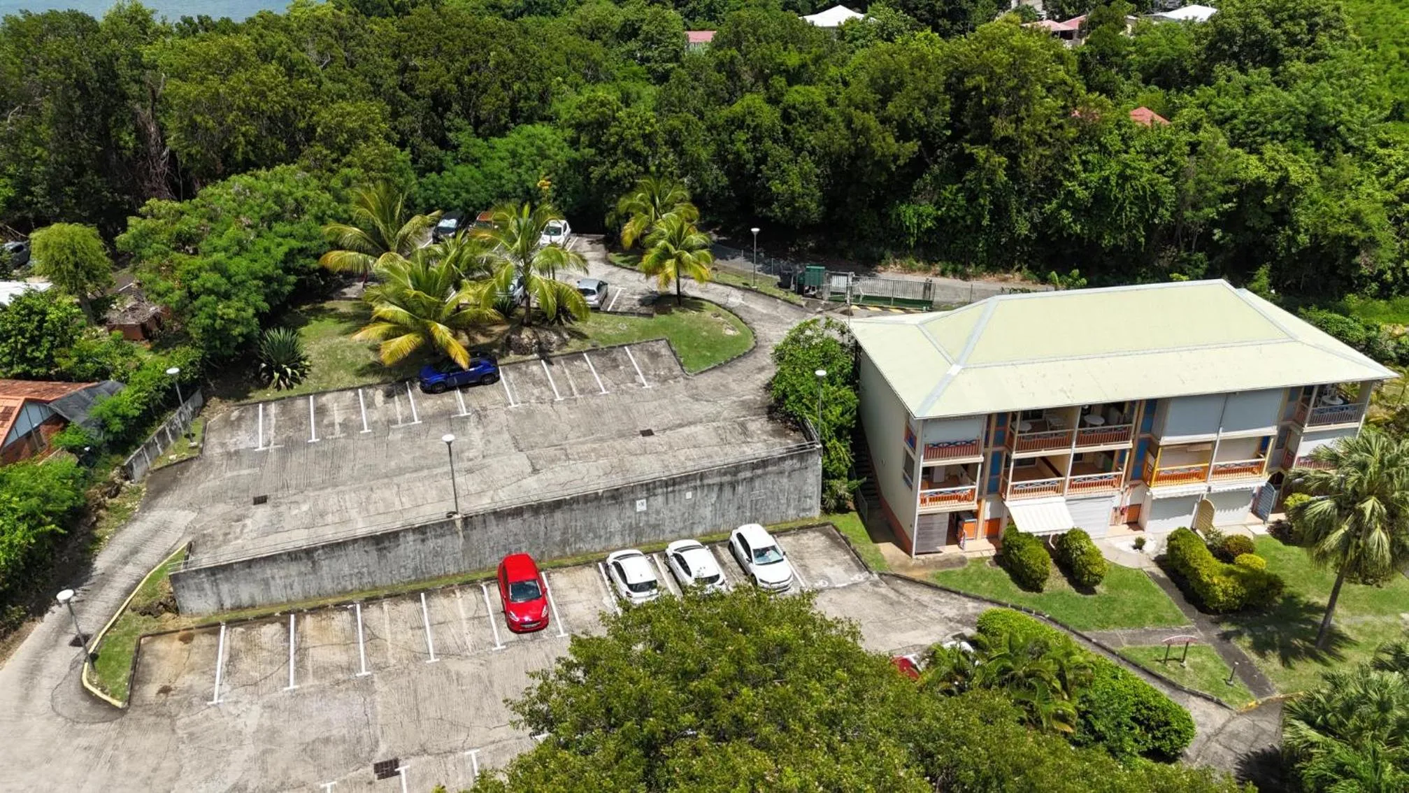 Bird's eye view in Le Mahogany Rouge