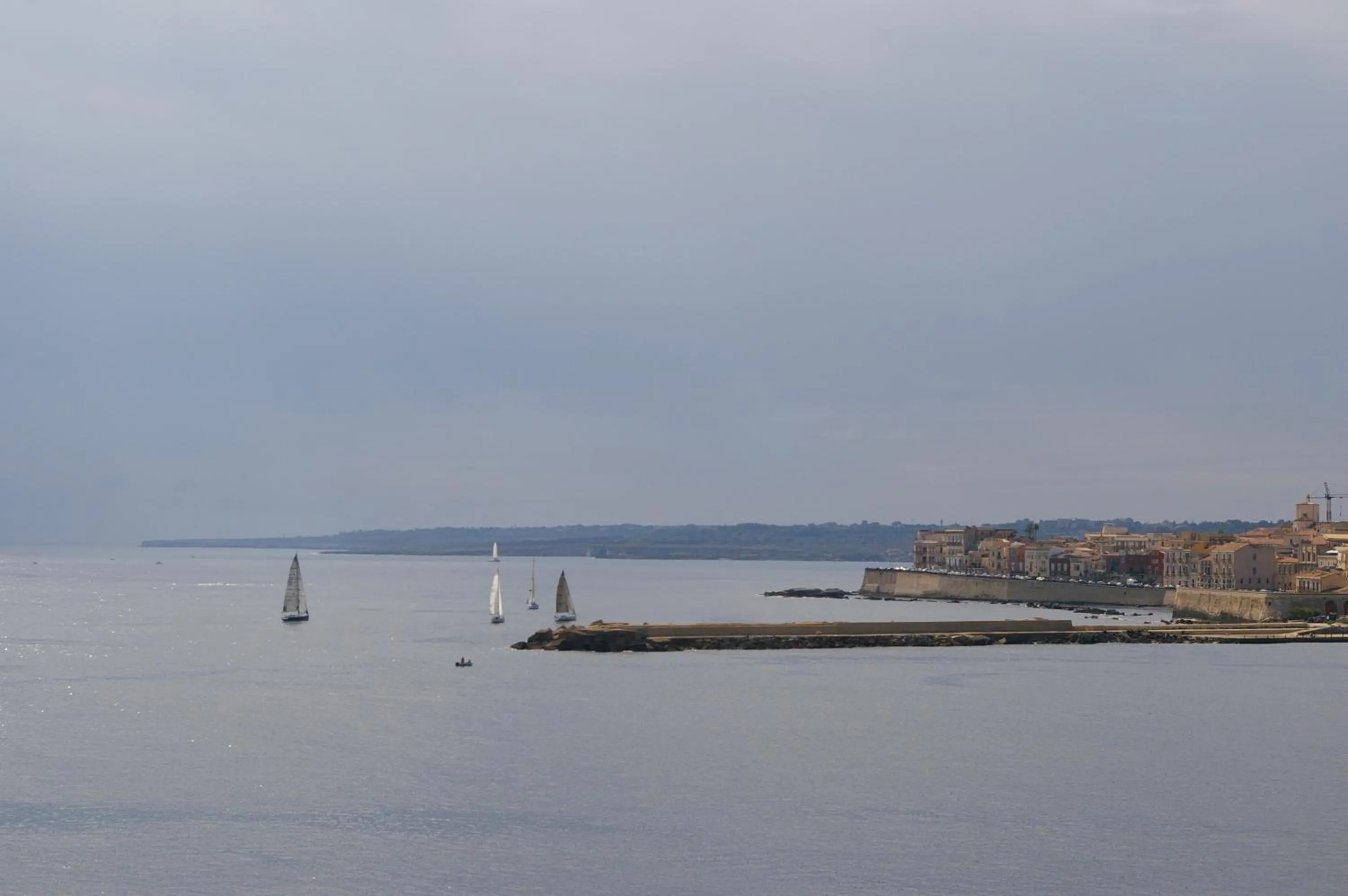 City view in Riccio di Mare - Large and bright flat on the sea