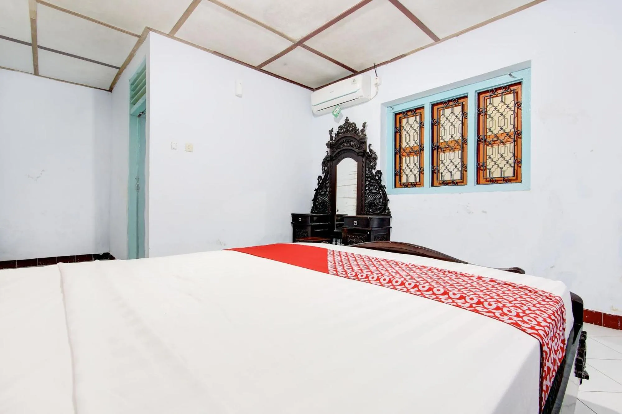 Bedroom, Bed in Hotel O Joglo Menoreh Resto & Homestay
