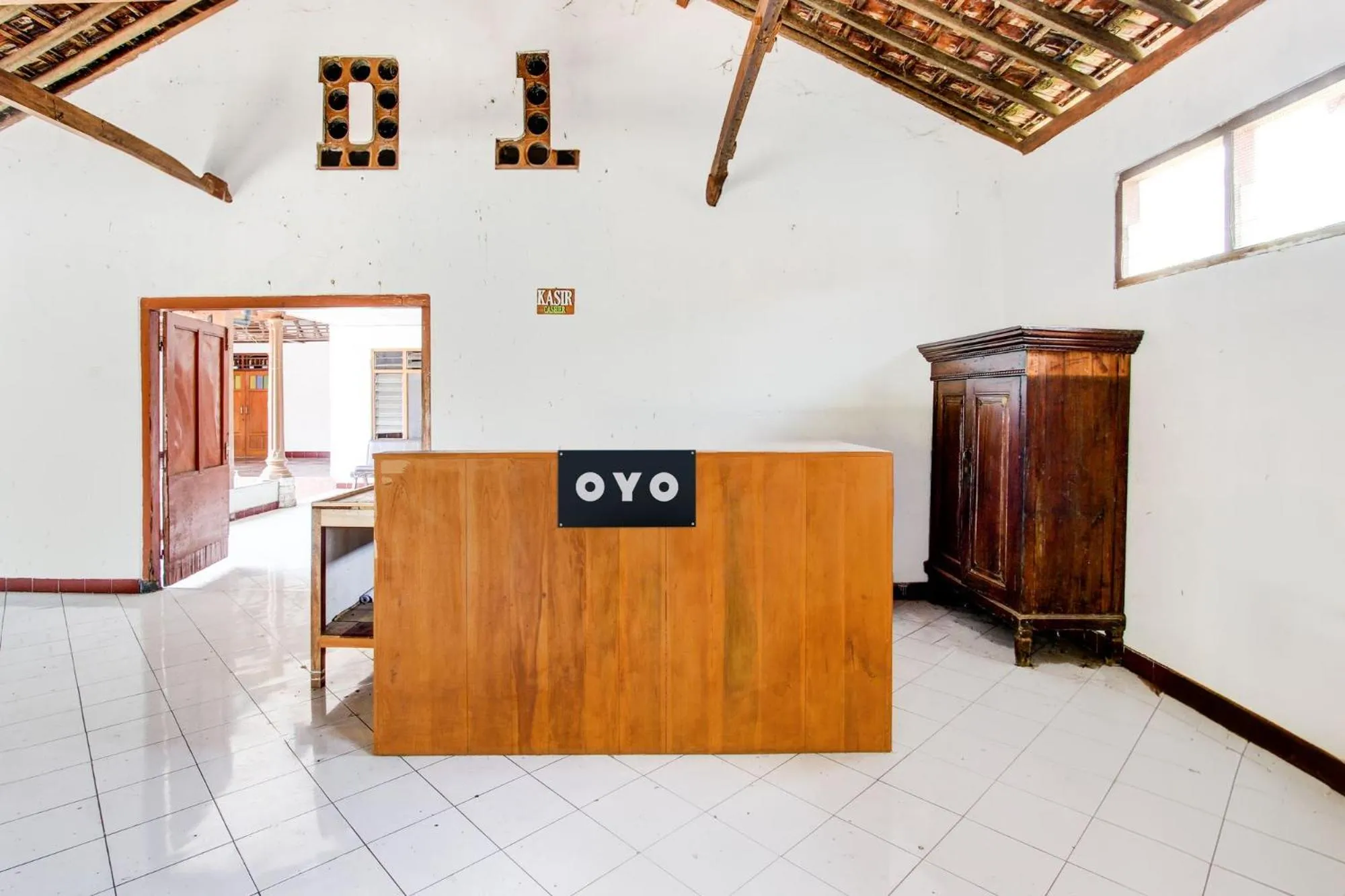 Lobby or reception in Hotel O Joglo Menoreh Resto & Homestay