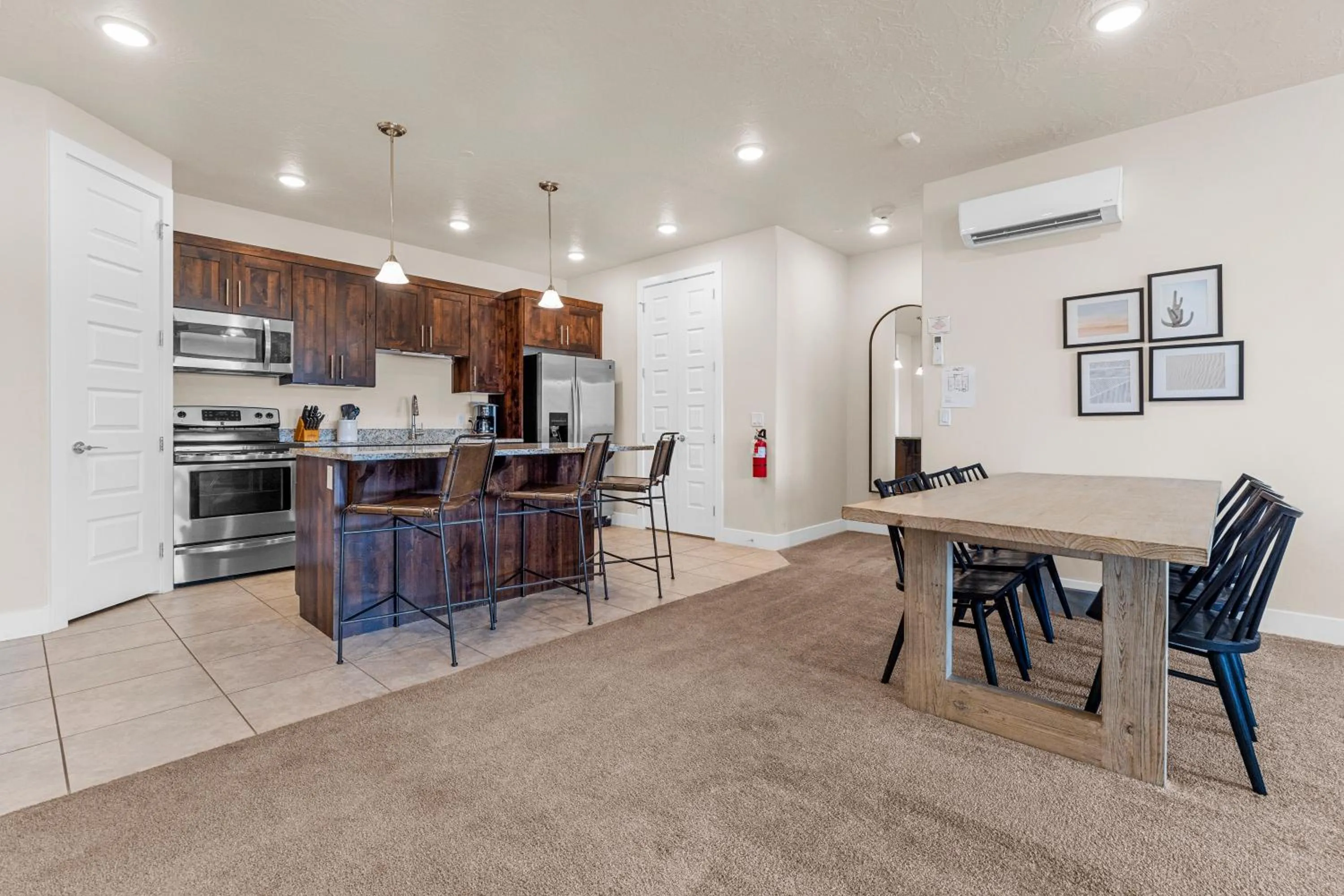 Dining area in Vacation Rentals at Sand Hollow Resort