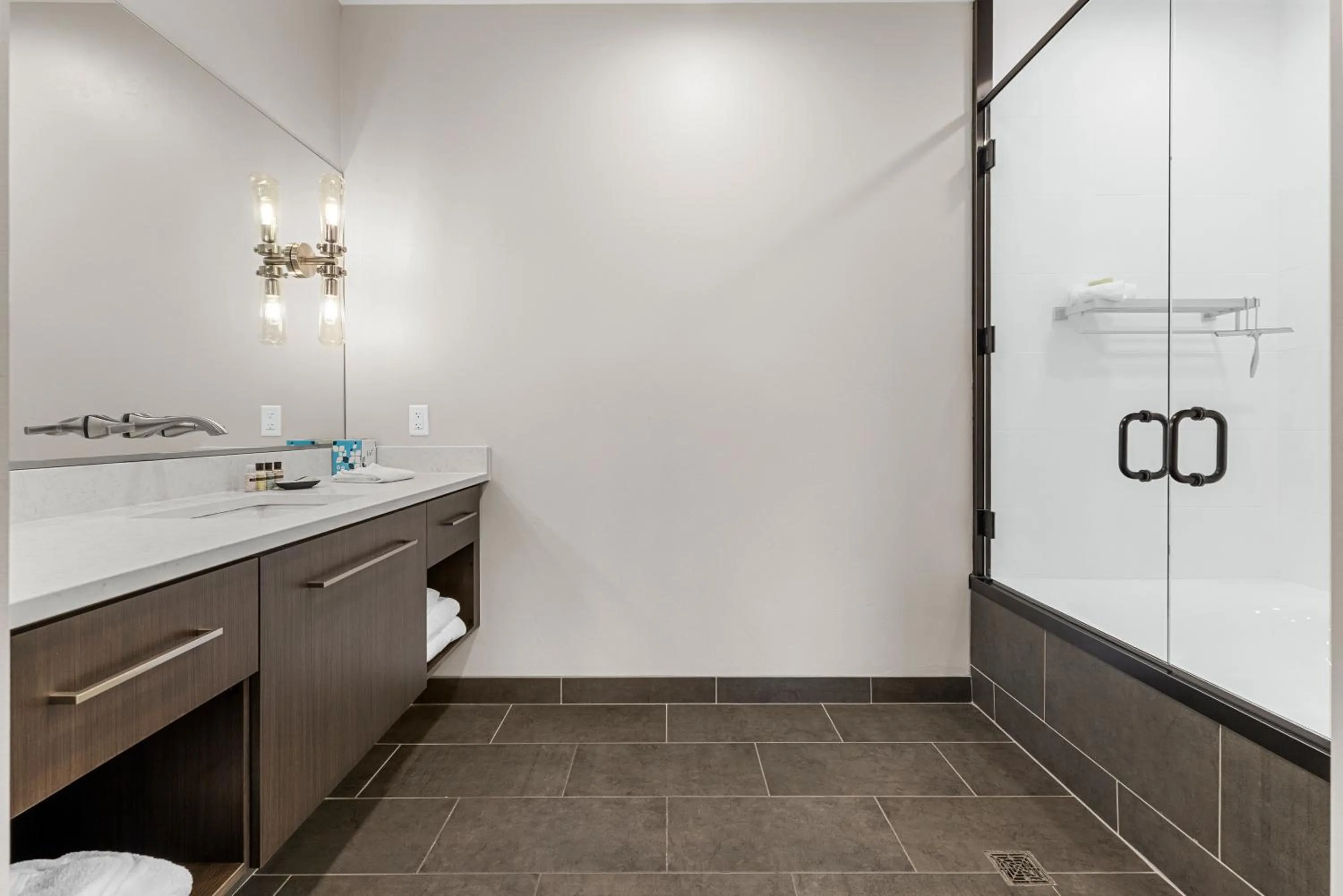 Shower in Vacation Rentals at Sand Hollow Resort