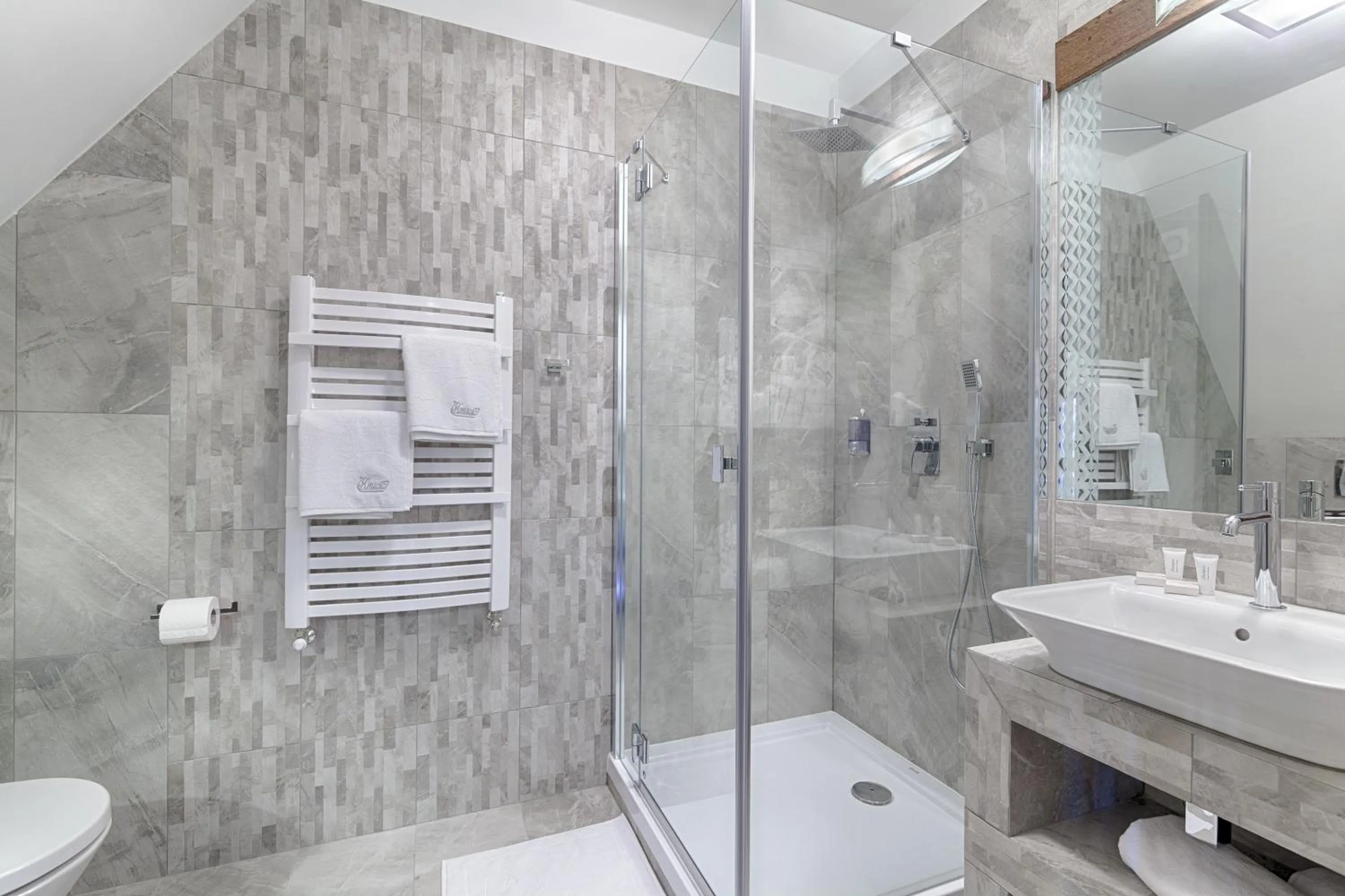 Bathroom in Willa Kmicic