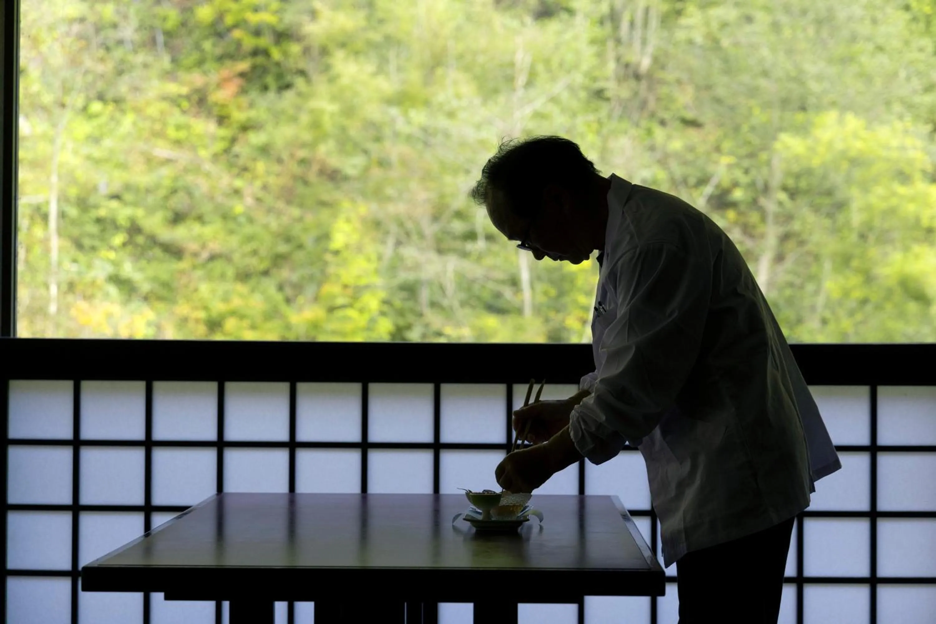 Restaurant/places to eat in Shikishimaso