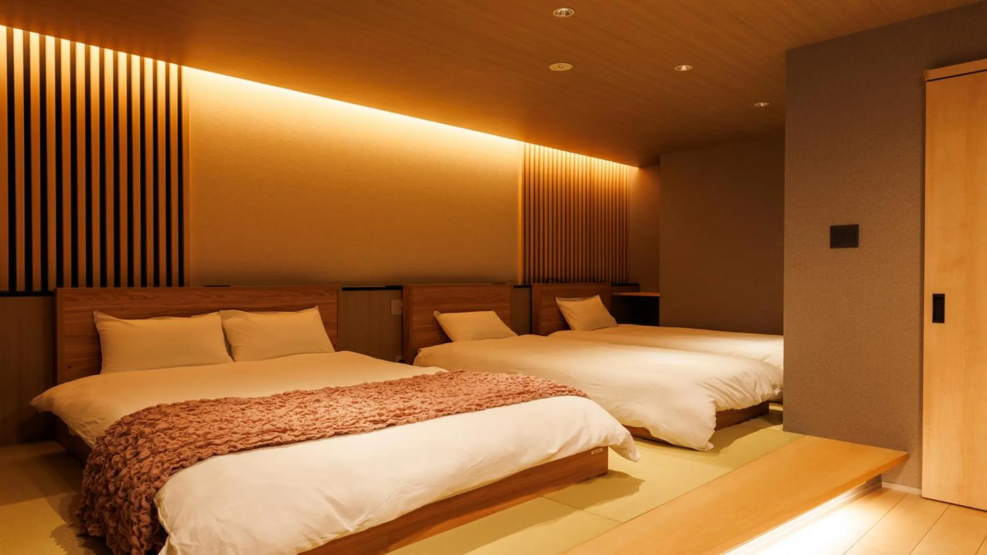 Photo of the whole room, Bed in 緑風苑 きよはる Ryokufuen Kiyoharu
