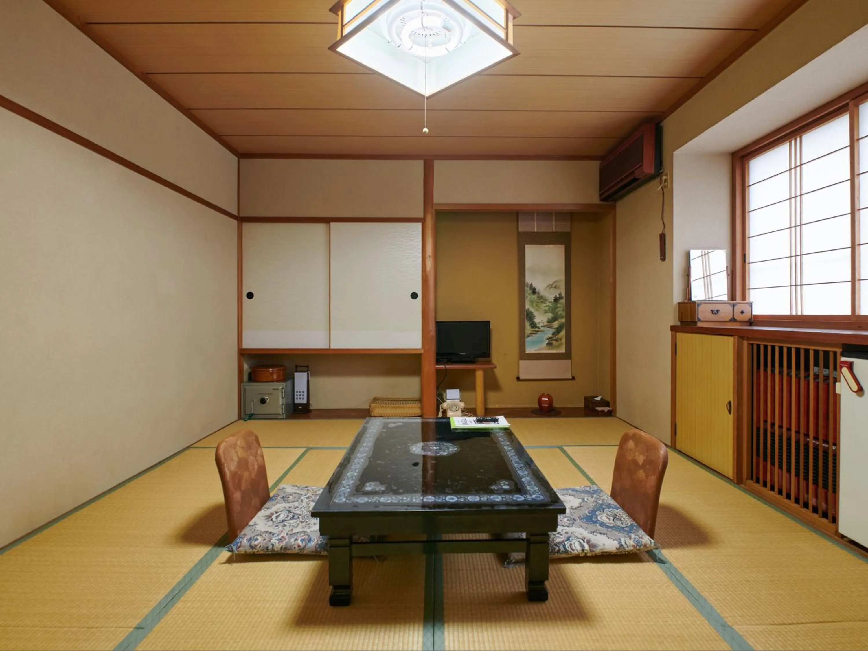 Photo of the whole room in 緑風苑 きよはる Ryokufuen Kiyoharu