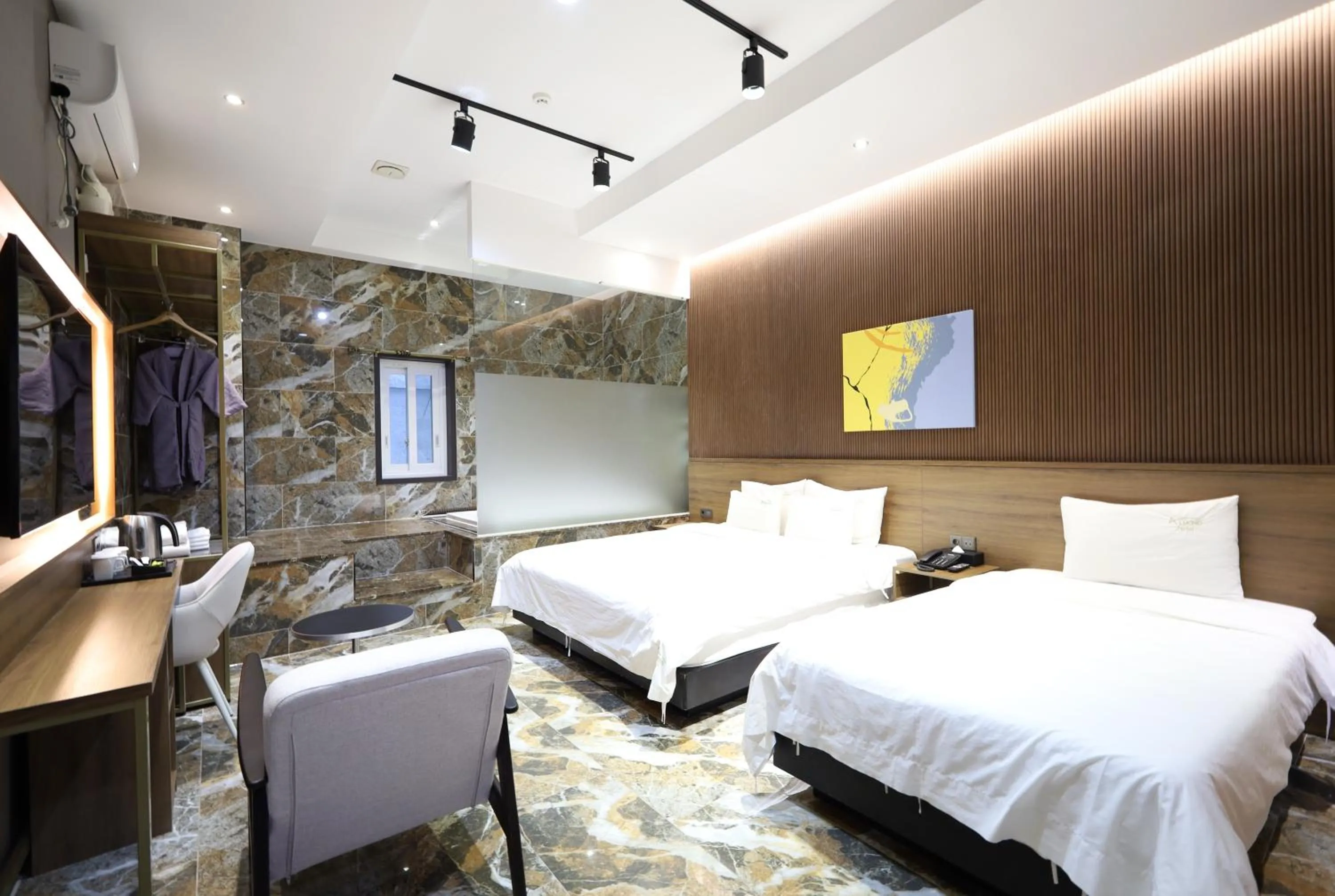 Photo of the whole room, Bed in Almond Hotel Busan Station