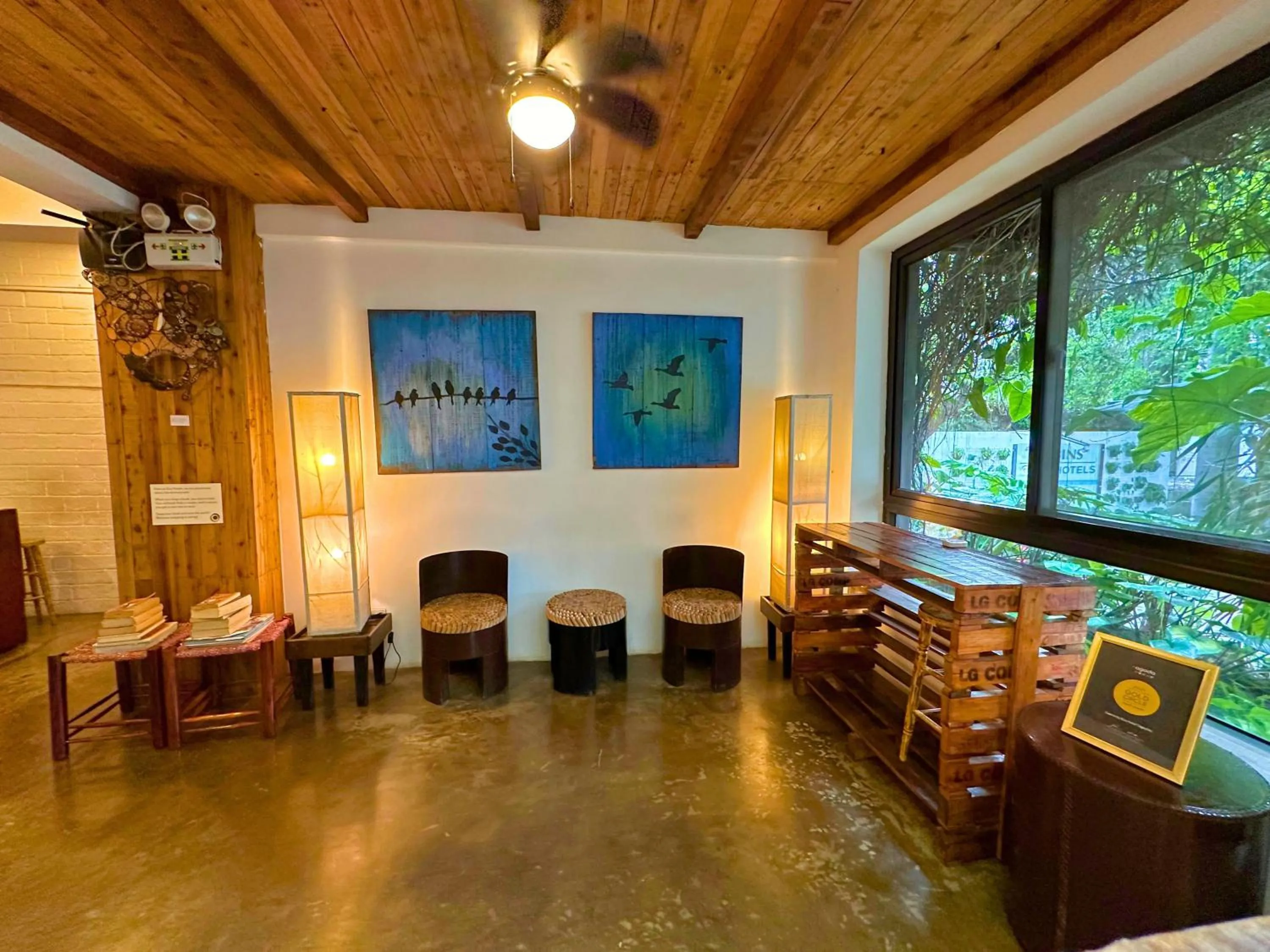 Facade/entrance in Cabins by Eco Hotels