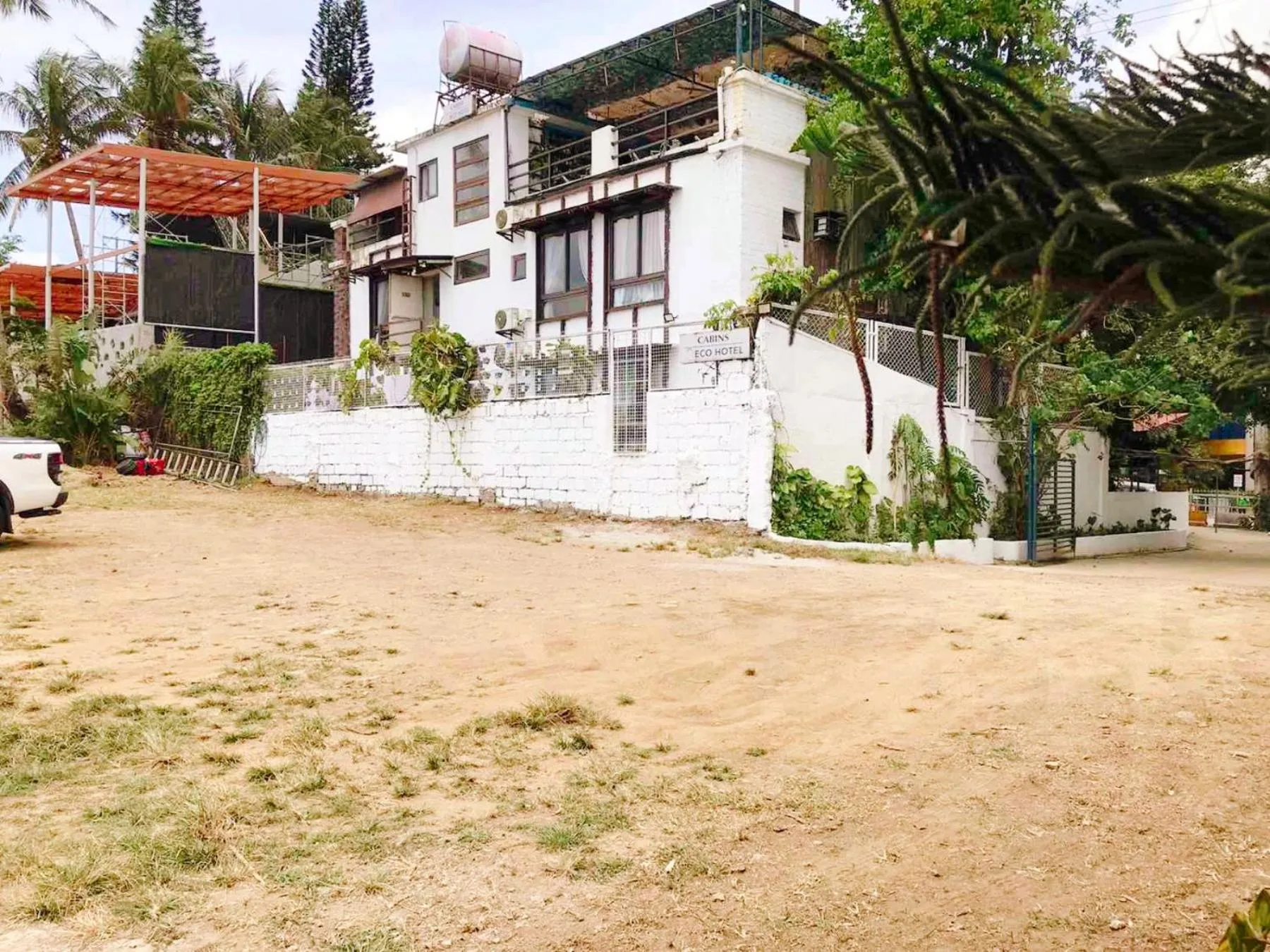 Parking in Cabins by Eco Hotels