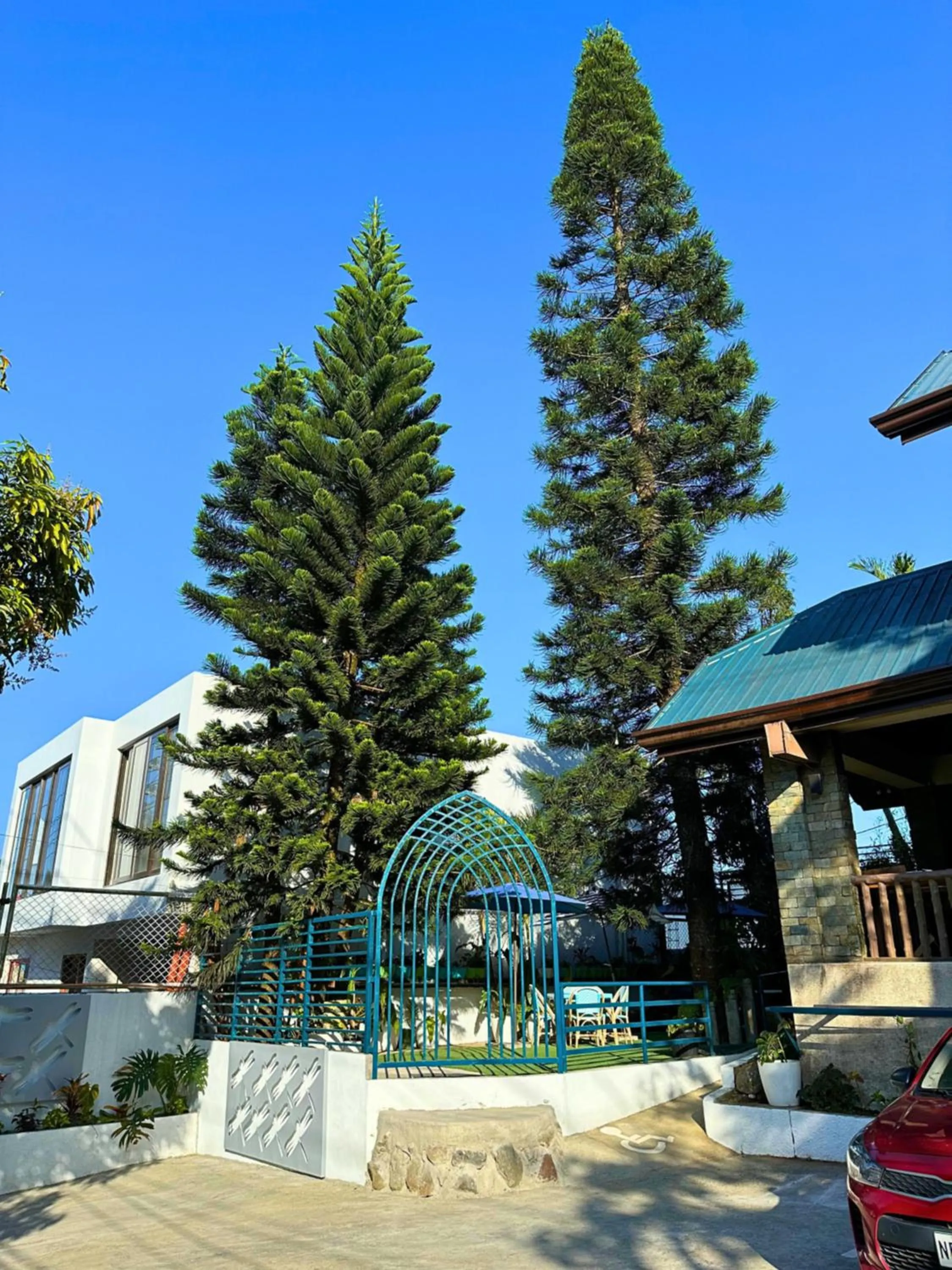 Restaurant/places to eat in Cabins by Eco Hotels