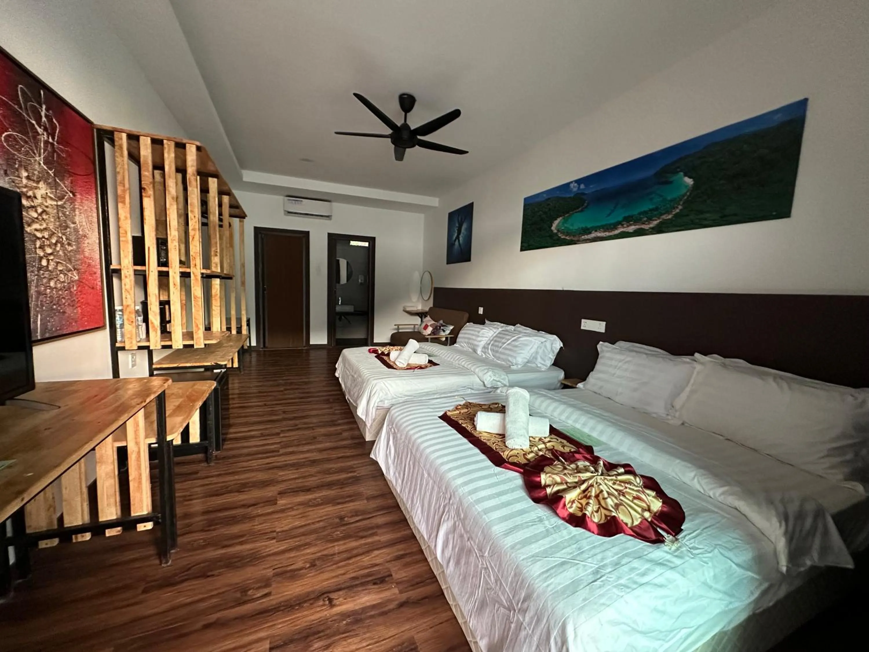 Bed in The Barat Perhentian