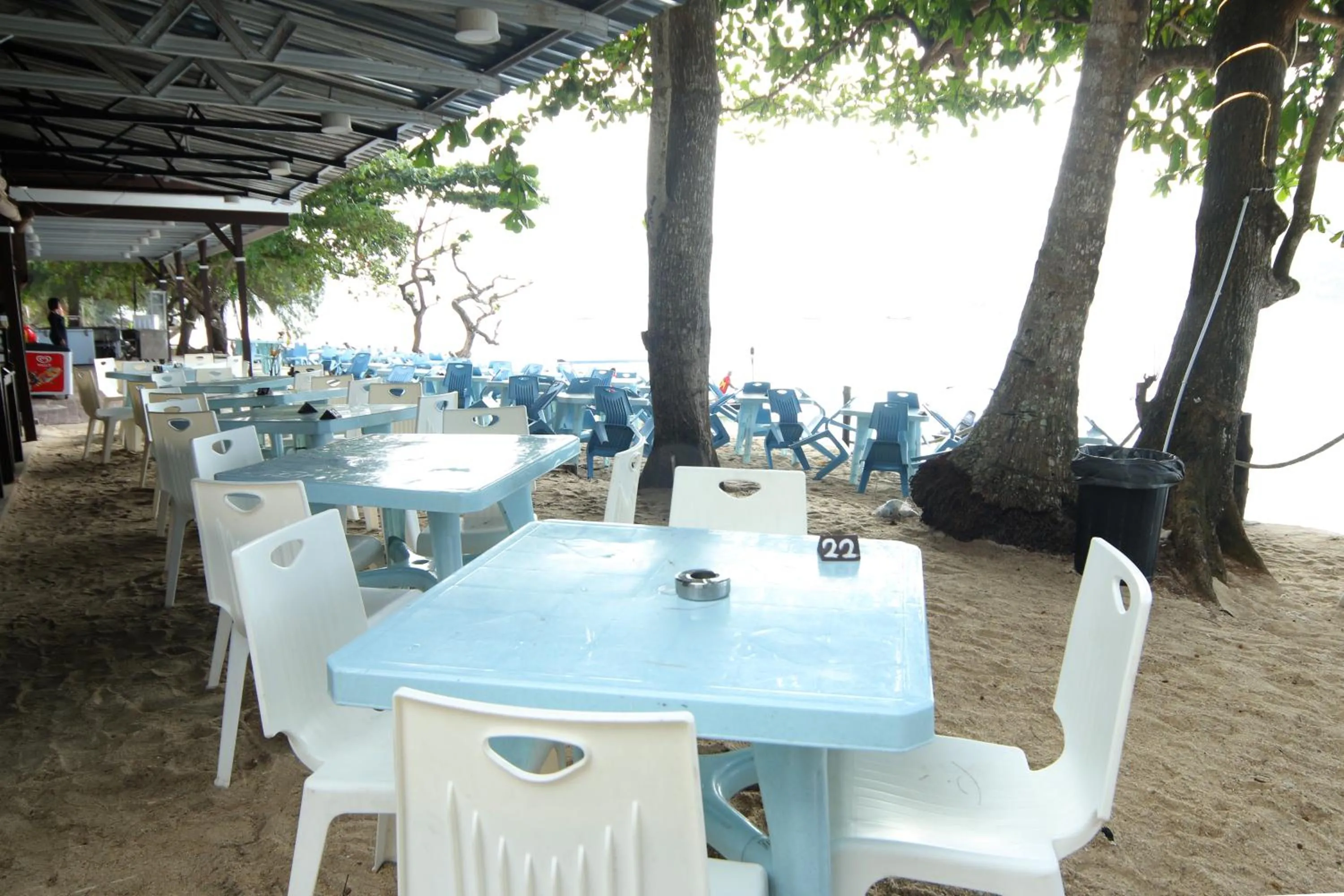 Restaurant/places to eat in The Barat Perhentian