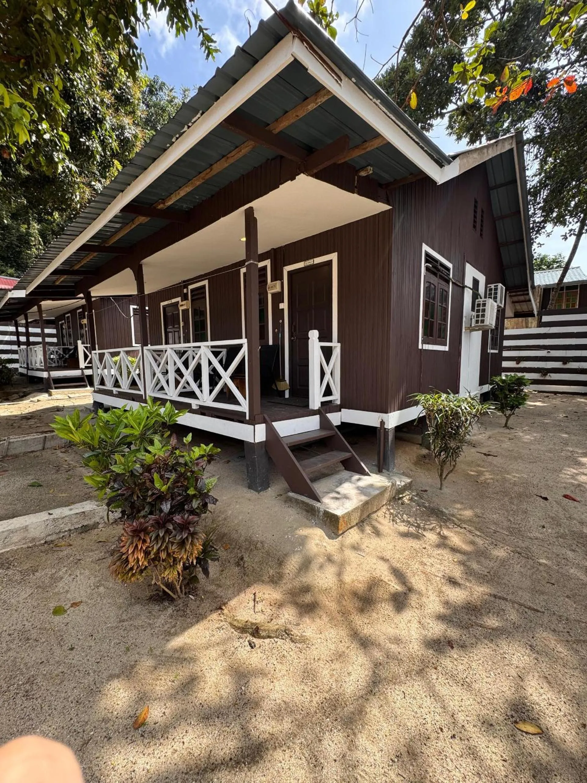 The Barat Perhentian