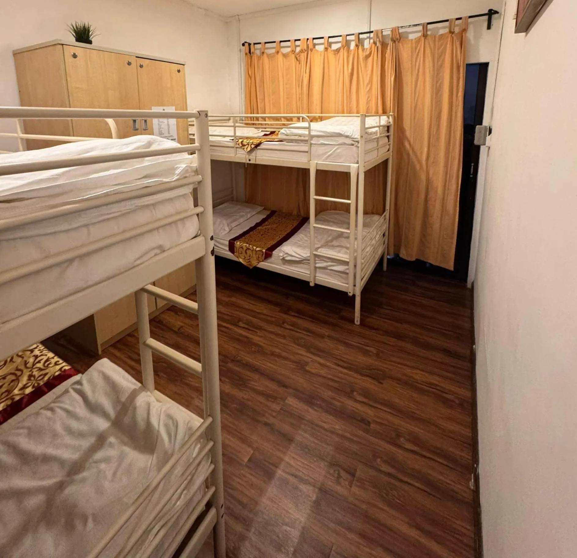 Bed in The Barat Perhentian