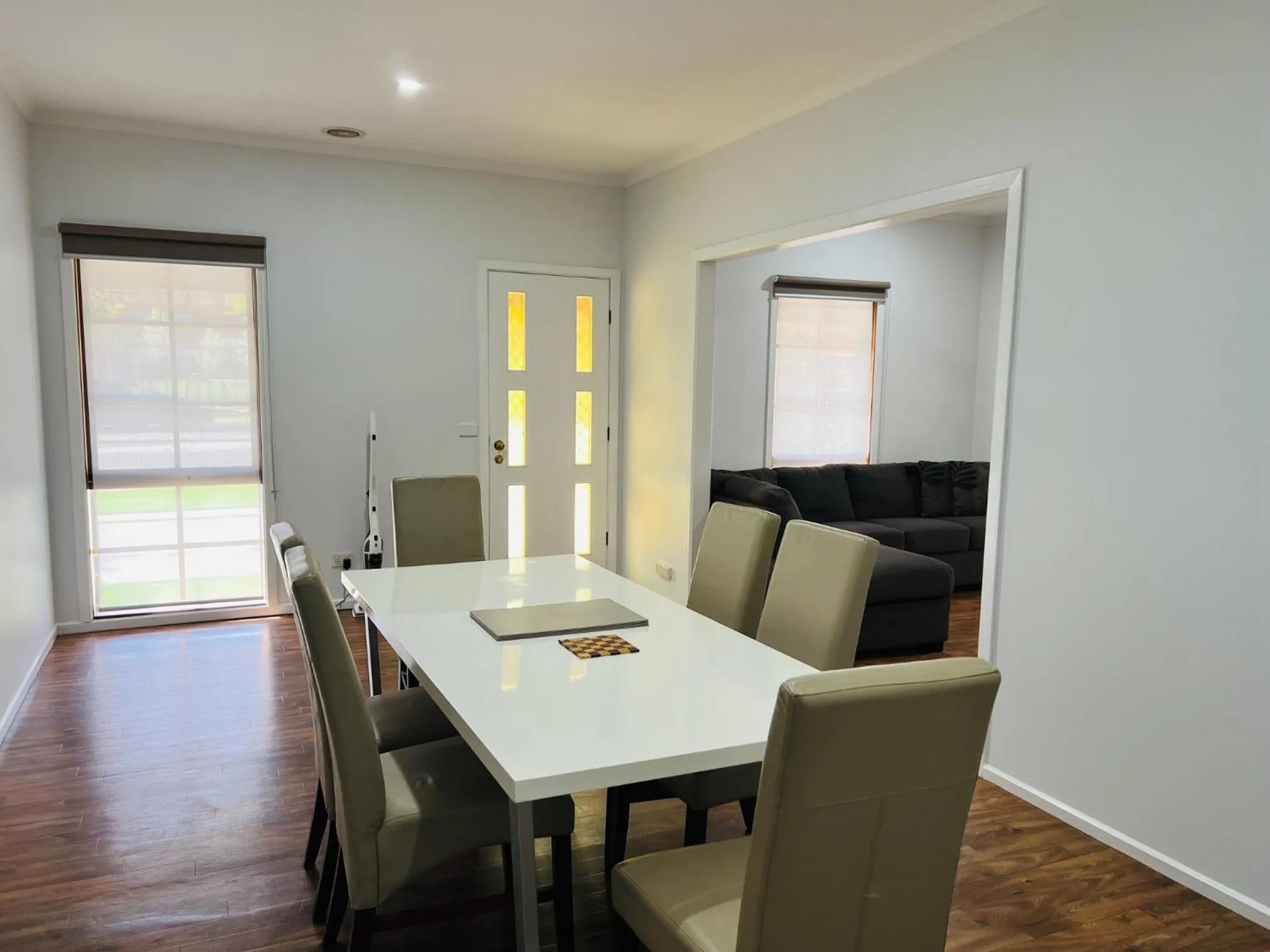Seating area in The Cottage Motor Inn Albury CBD