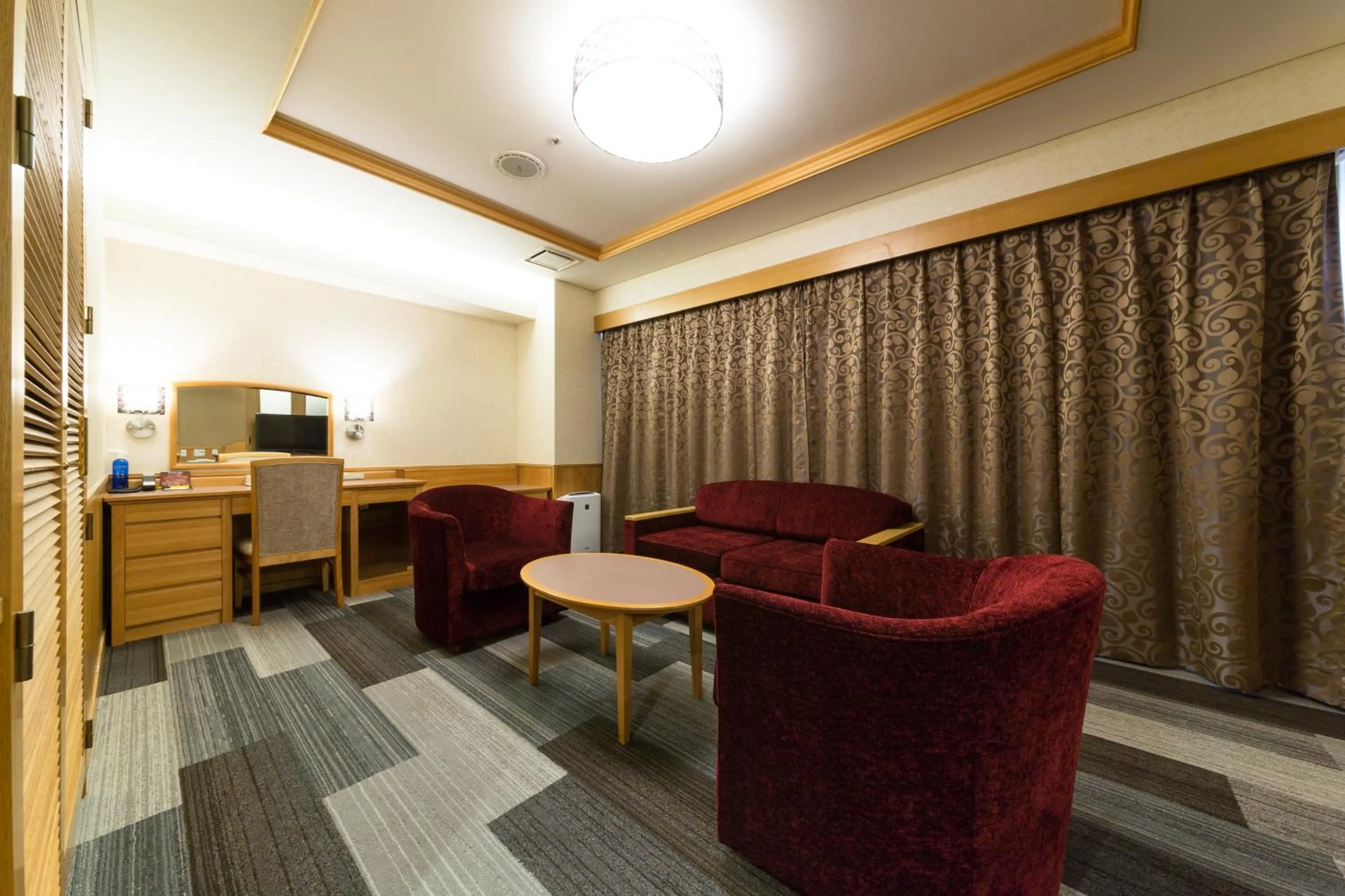 Living room in Kochi Pacific Hotel