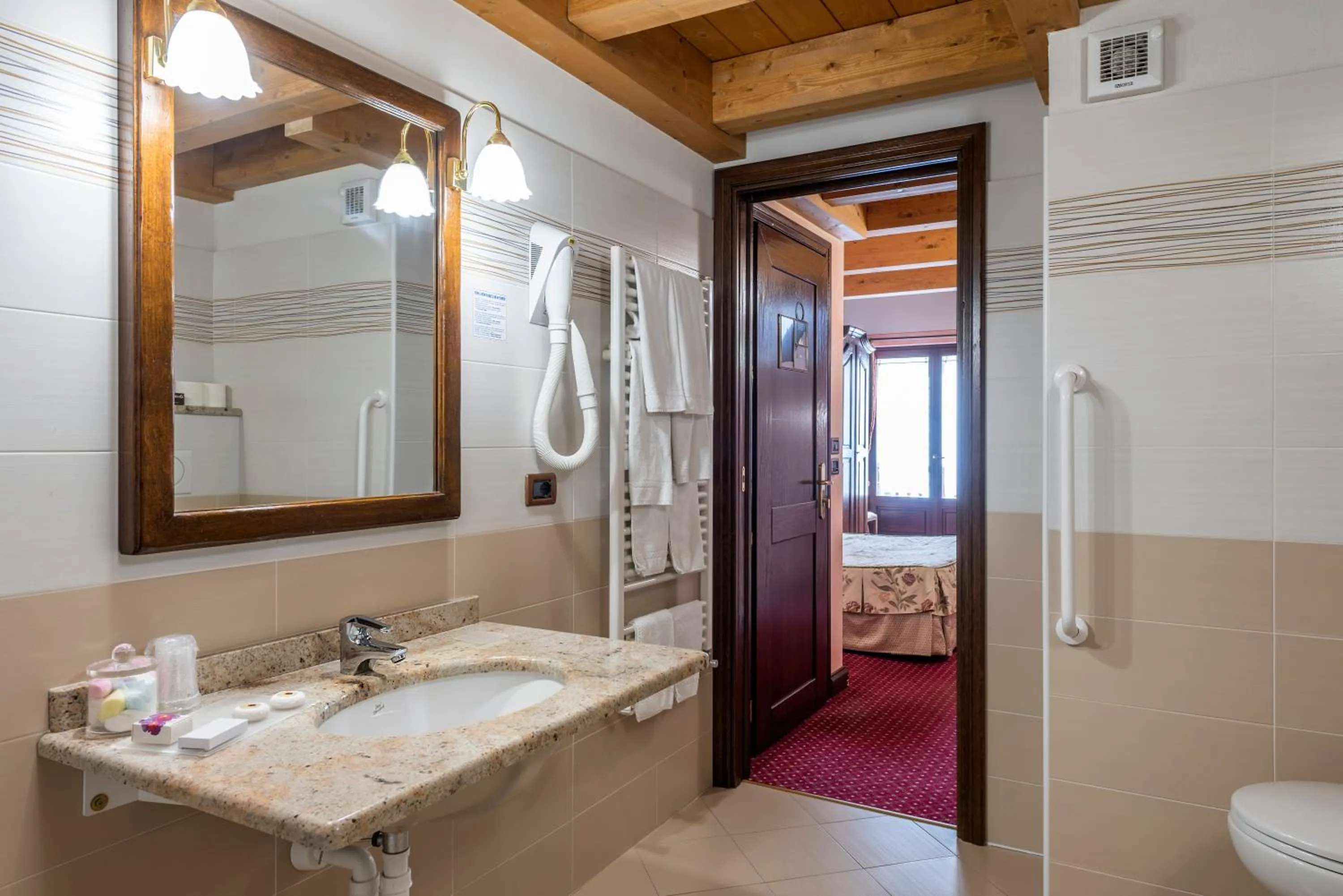 Spring in Hotel L' Aiglon