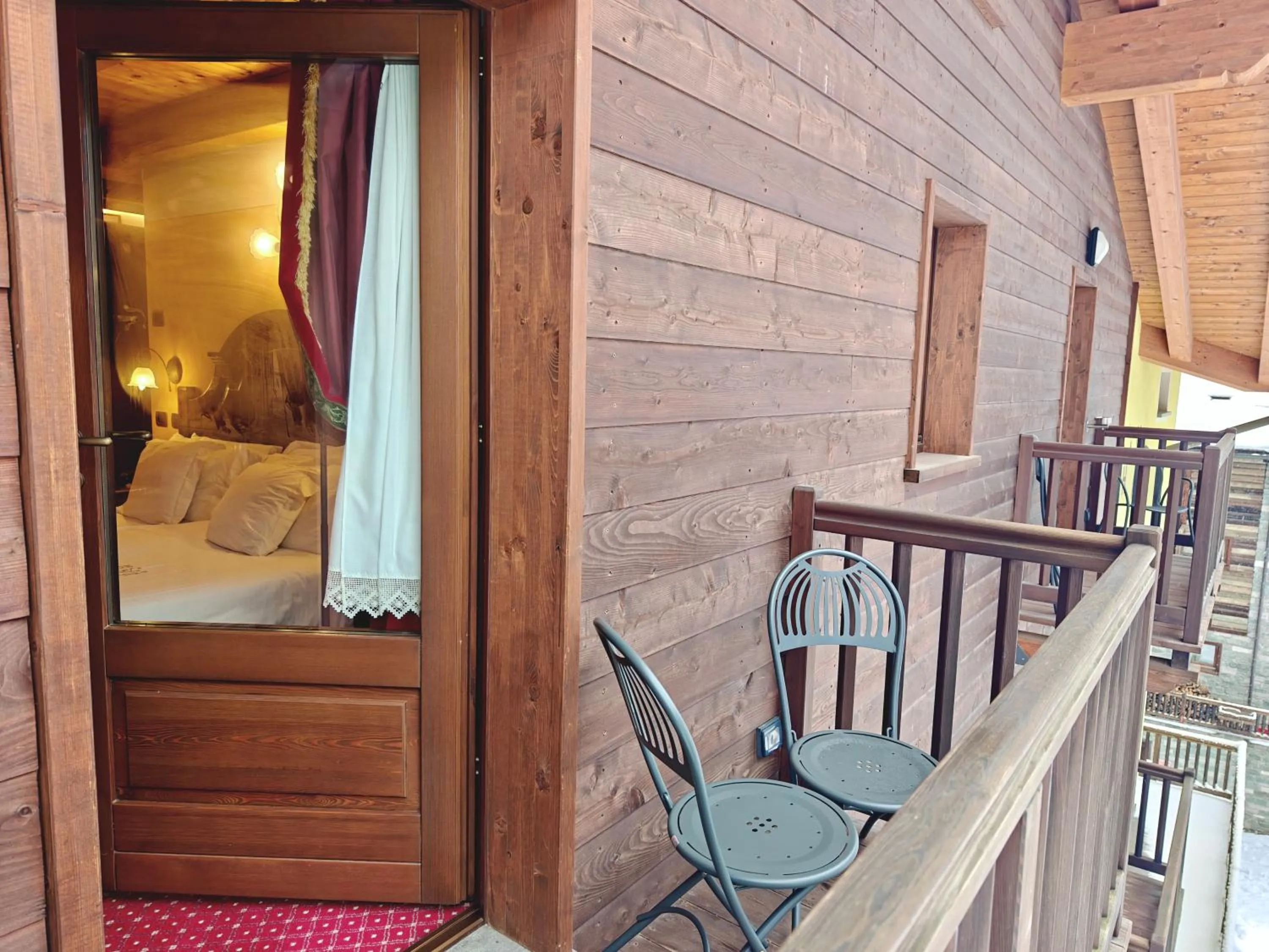 Bed in Hotel L' Aiglon