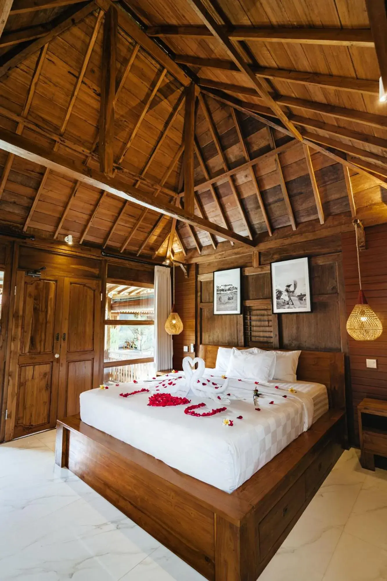 Deluxe Villa in Bale Bali Batubelig by ARM Hospitality Deluxe Villa in Bale Bali Batubelig by ARM Hospitality
