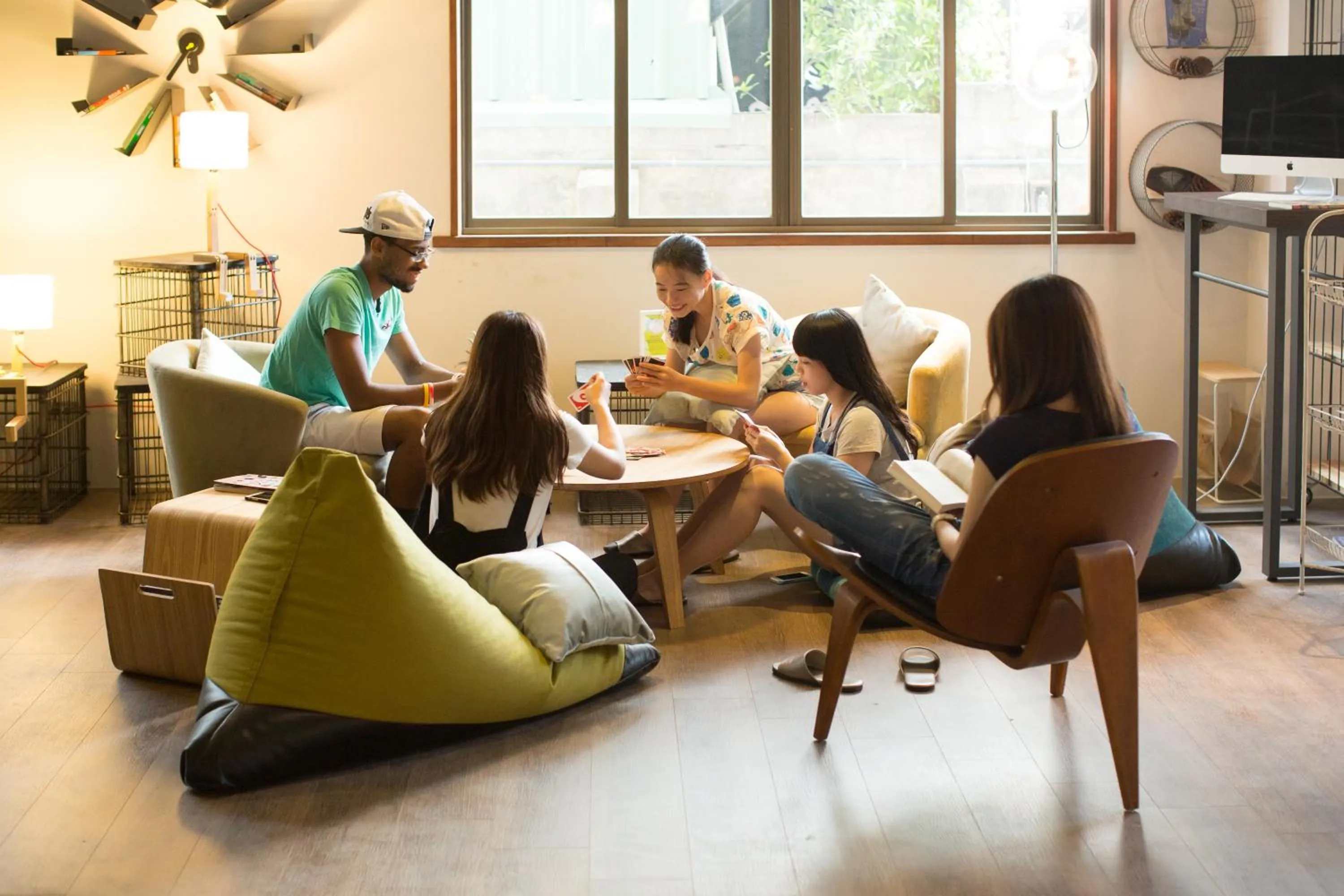 Communal lounge/ TV room in Light Hostel - Tainan