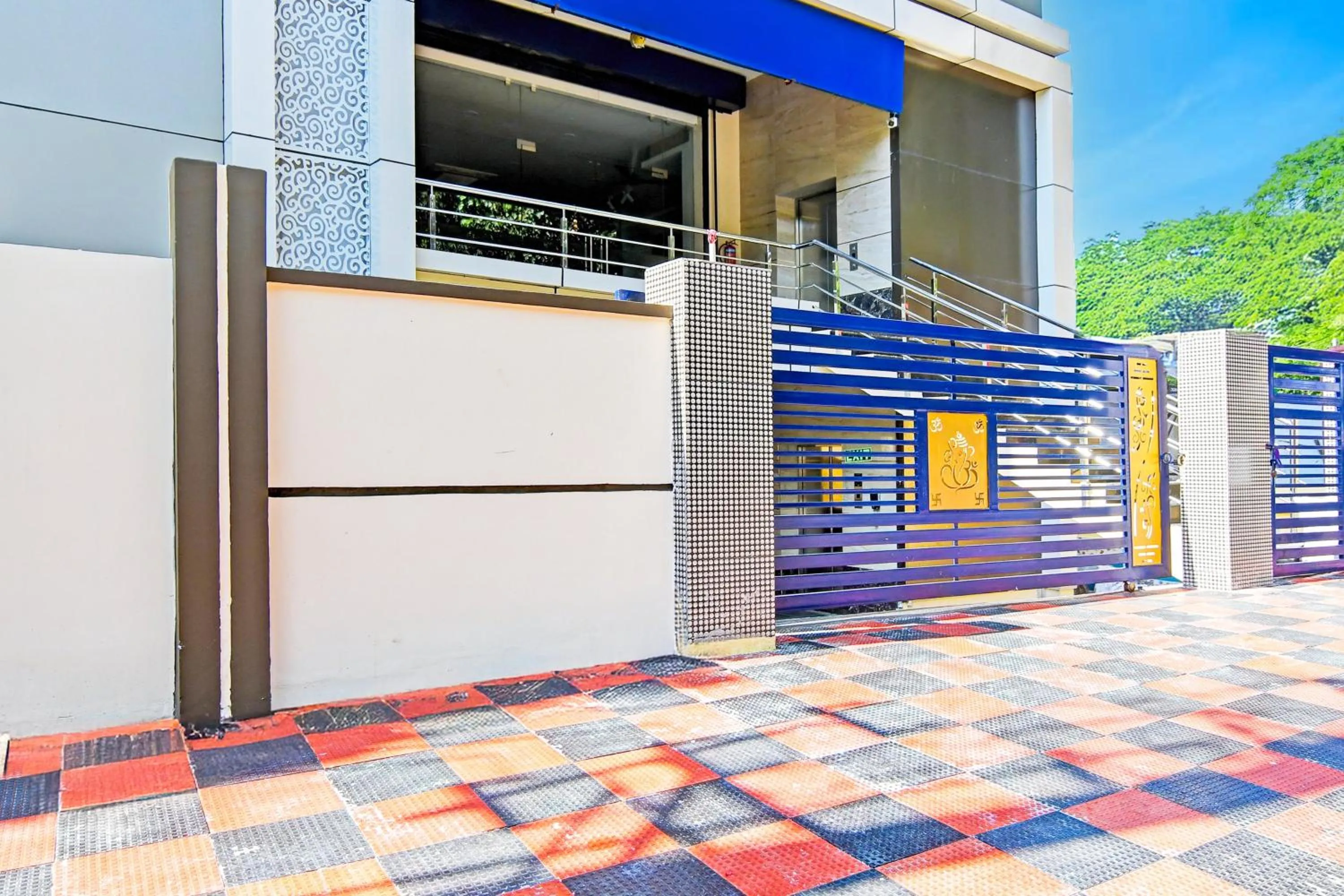 Facade/entrance in Super Townhouse Dwarakanagar Near Gurudwara