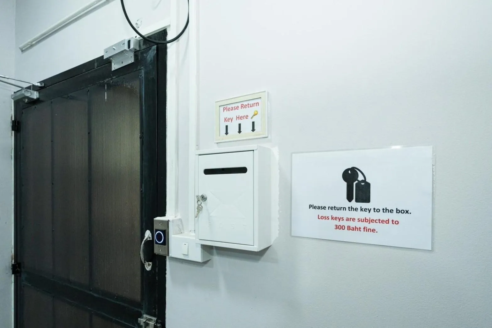 Property building in XX GO INN MRT Hua Lamphong Yaowarat