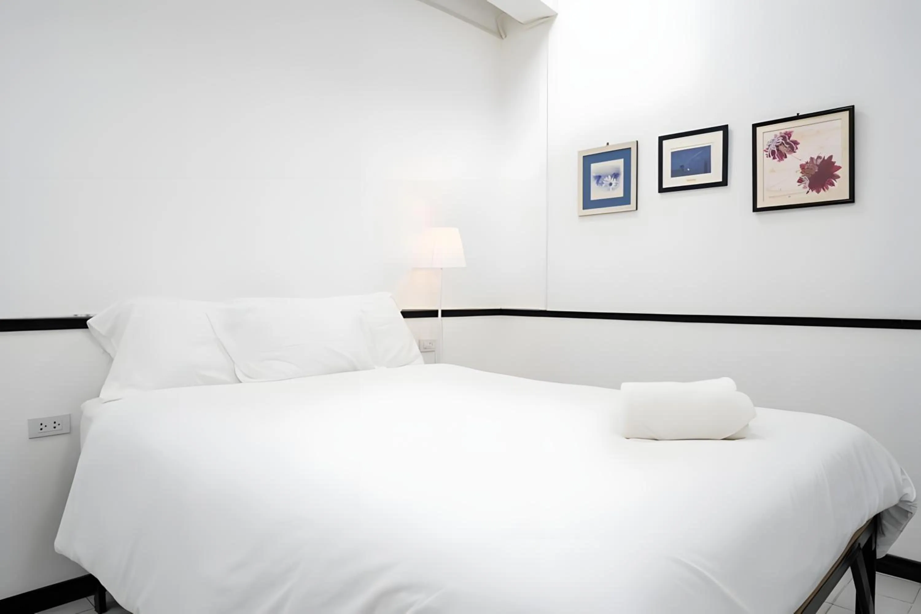 Bed in XX GO INN MRT Hua Lamphong Yaowarat