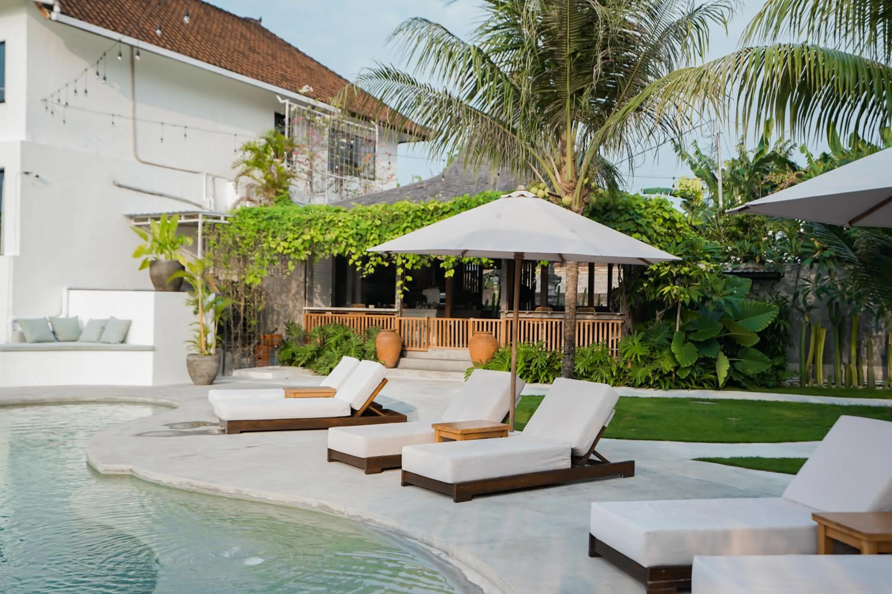 Property building in Suksma Guesthouse