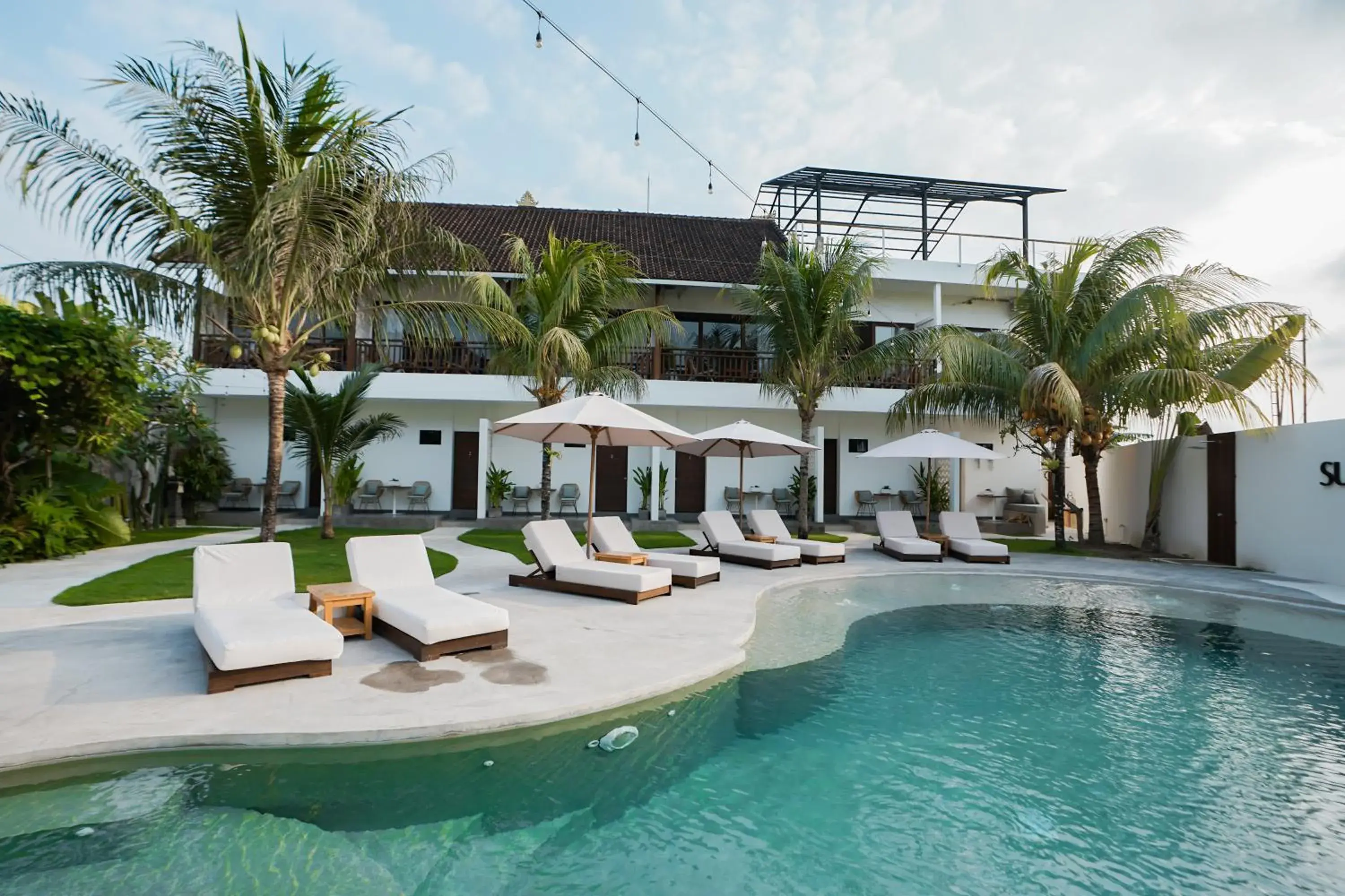 Double Room with Pool View in Suksma Guesthouse Double Room with Pool View in Suksma Guesthouse