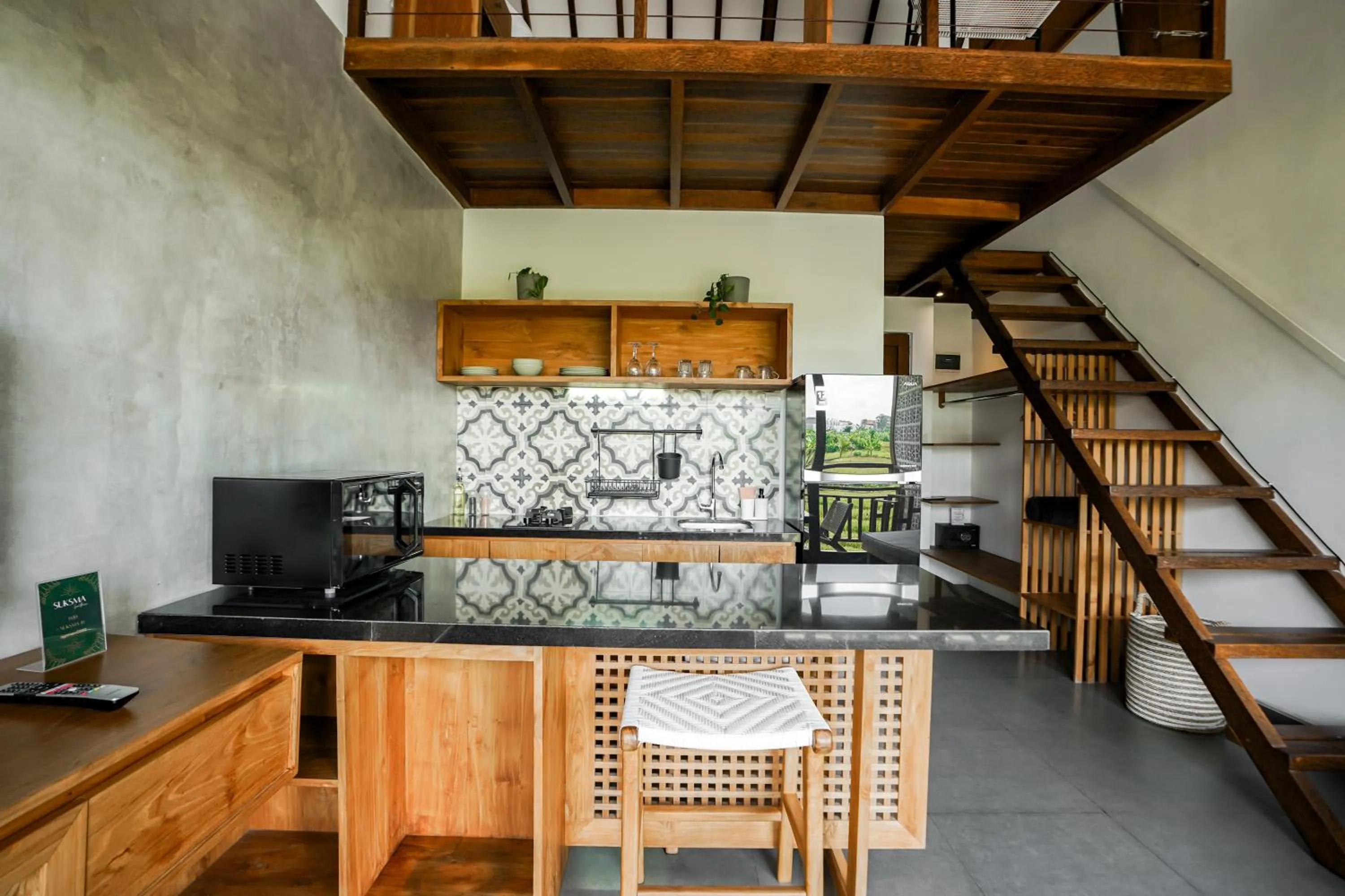 microwave in Suksma Guesthouse