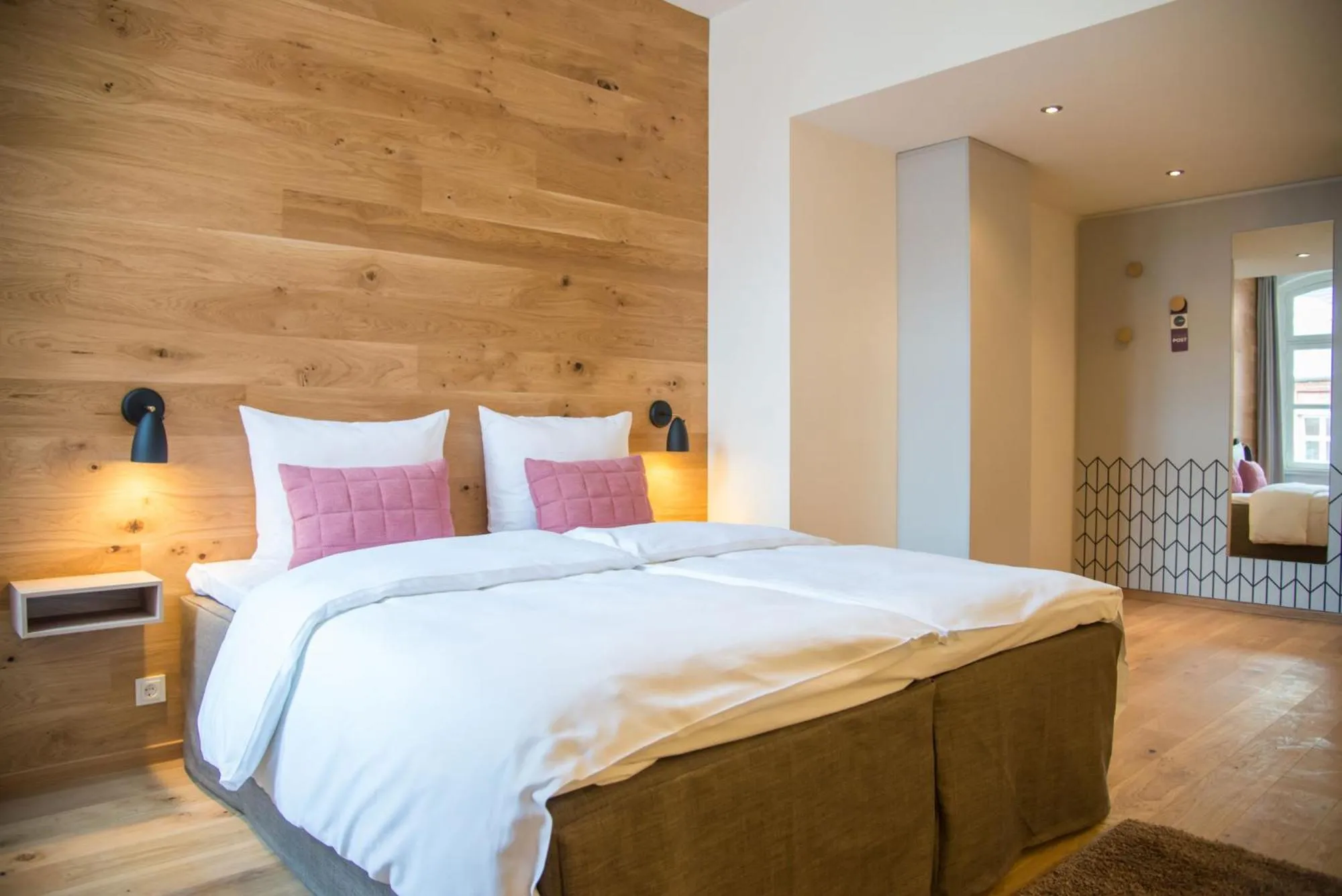 Bedroom, Bed in Hotel Alte Post Flensburg