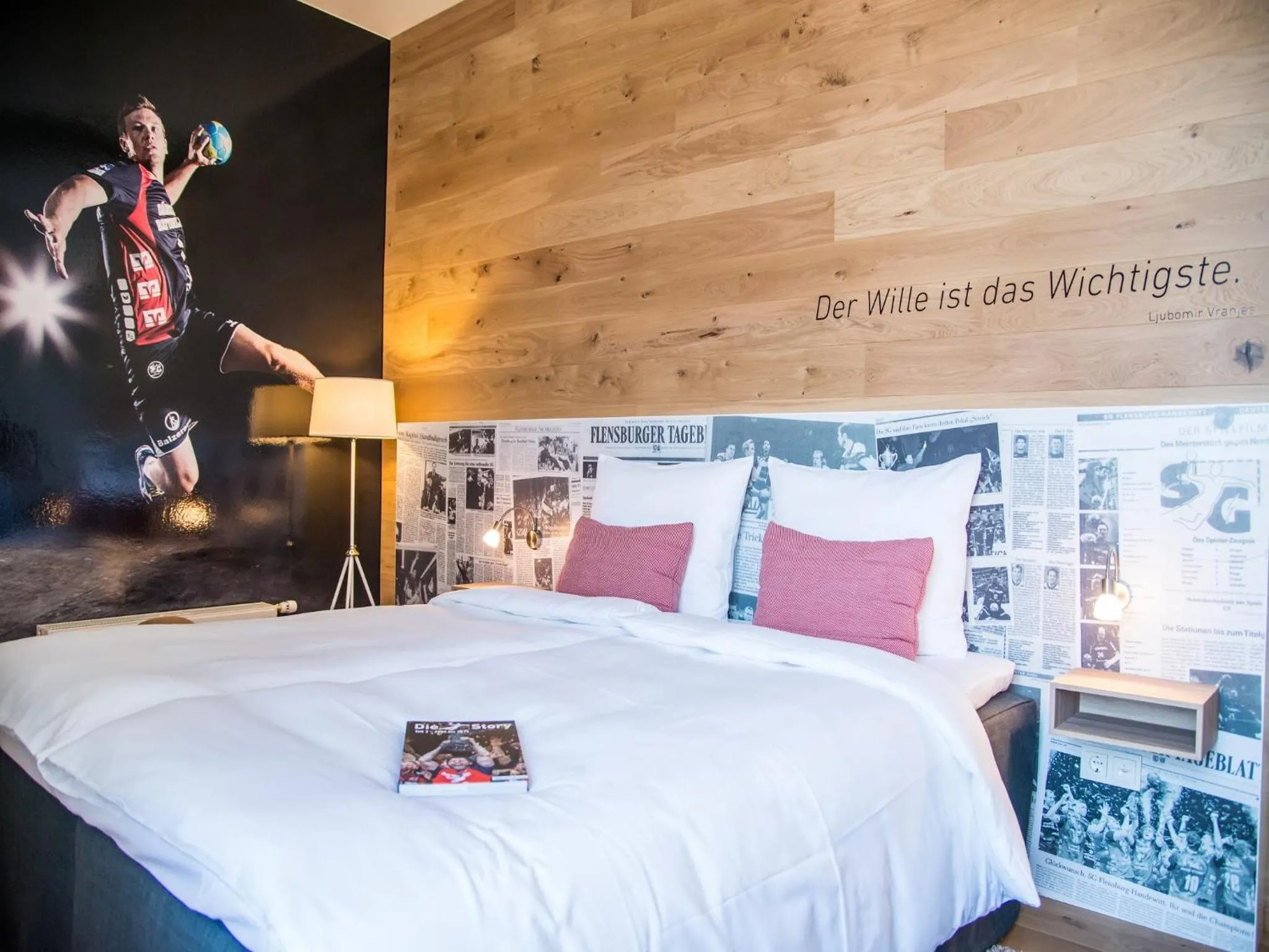 Bed in Hotel Alte Post Flensburg