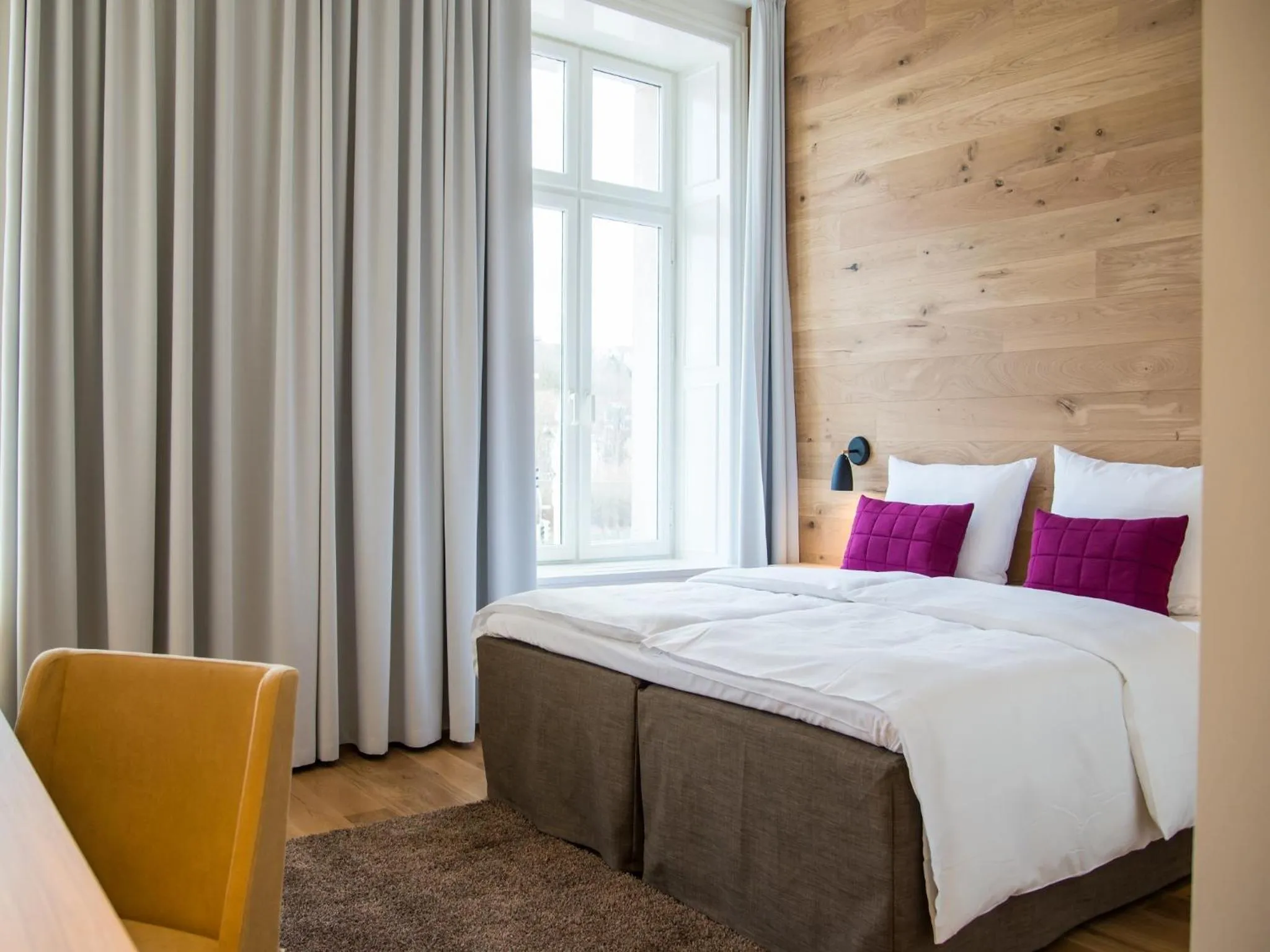 Bed in Hotel Alte Post Flensburg