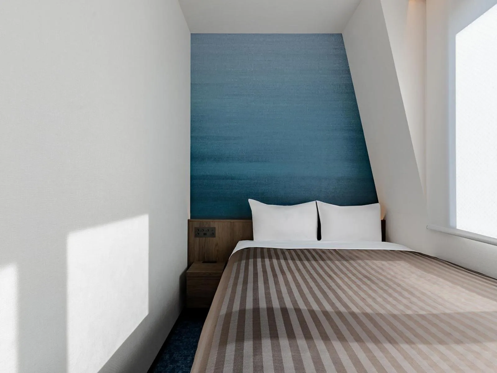 Bed in The OneFive Tokyo Kameido