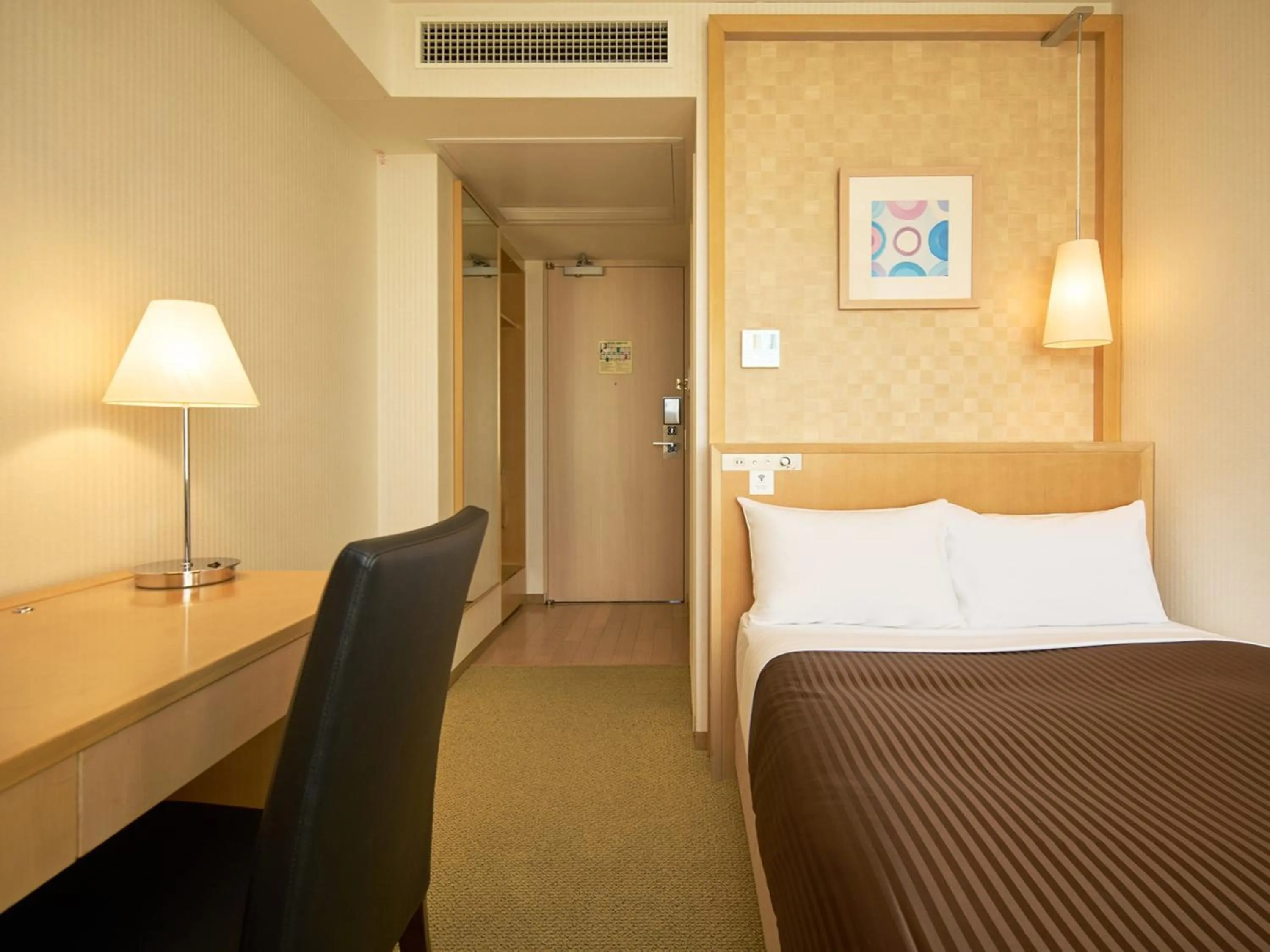 Photo of the whole room, Bed in The OneFive Tokyo Kameido