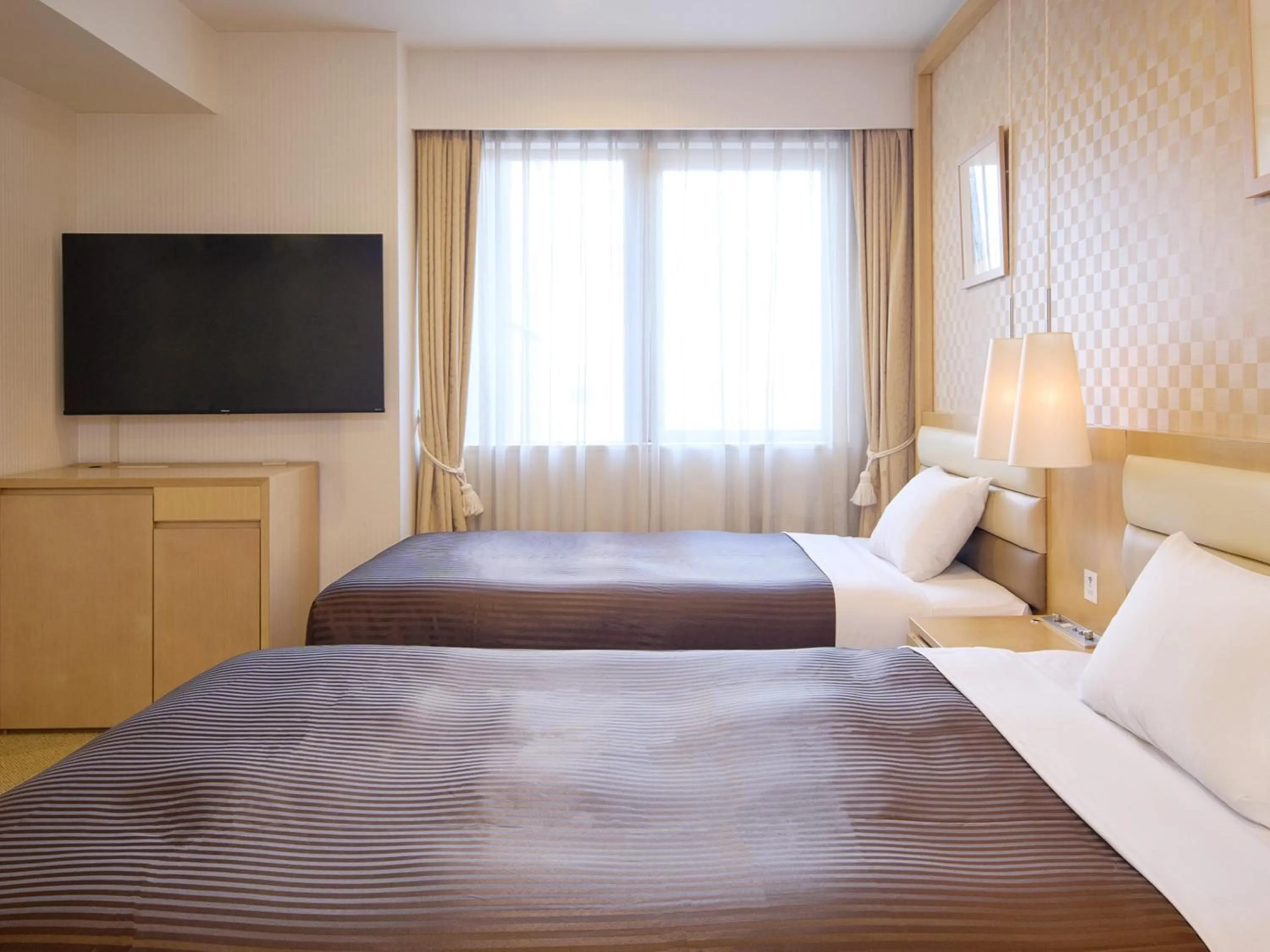 Bed in The OneFive Tokyo Kameido